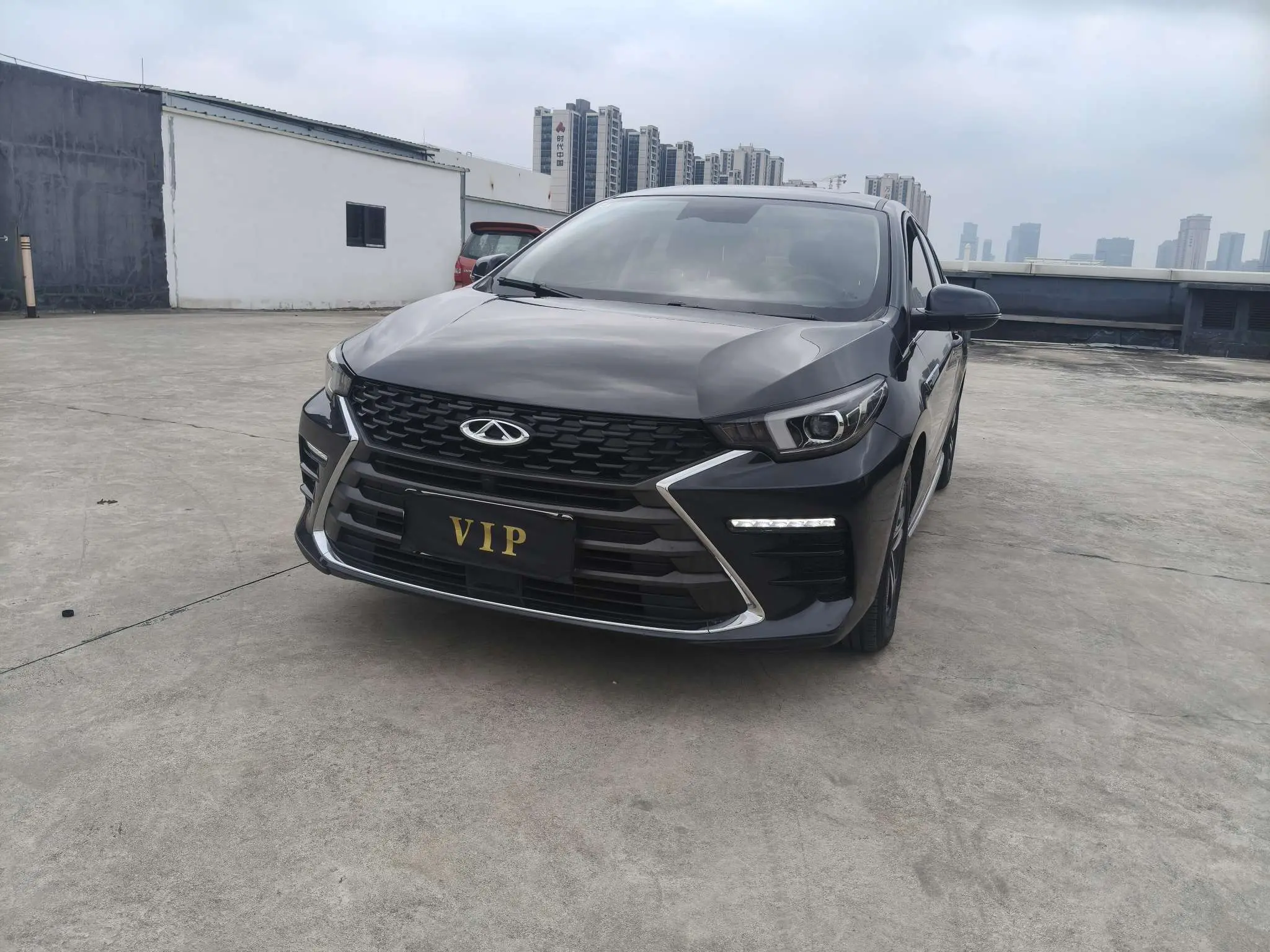 Omoda S5