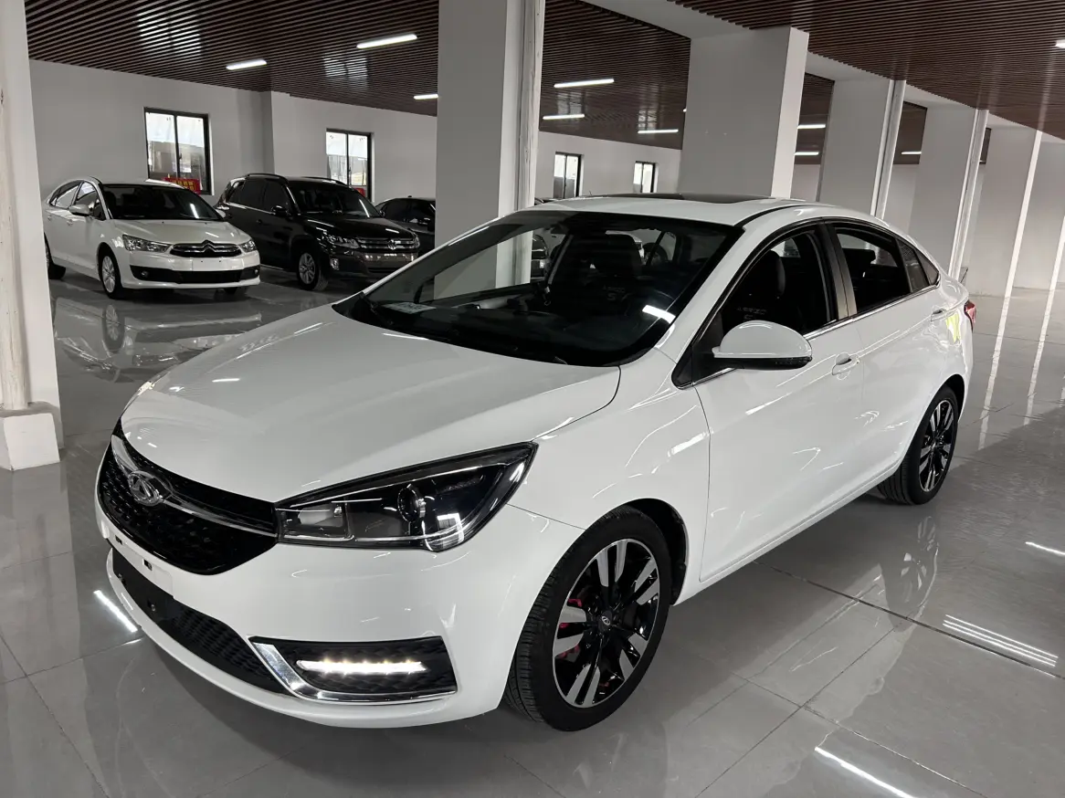 Chery Arrizo 5