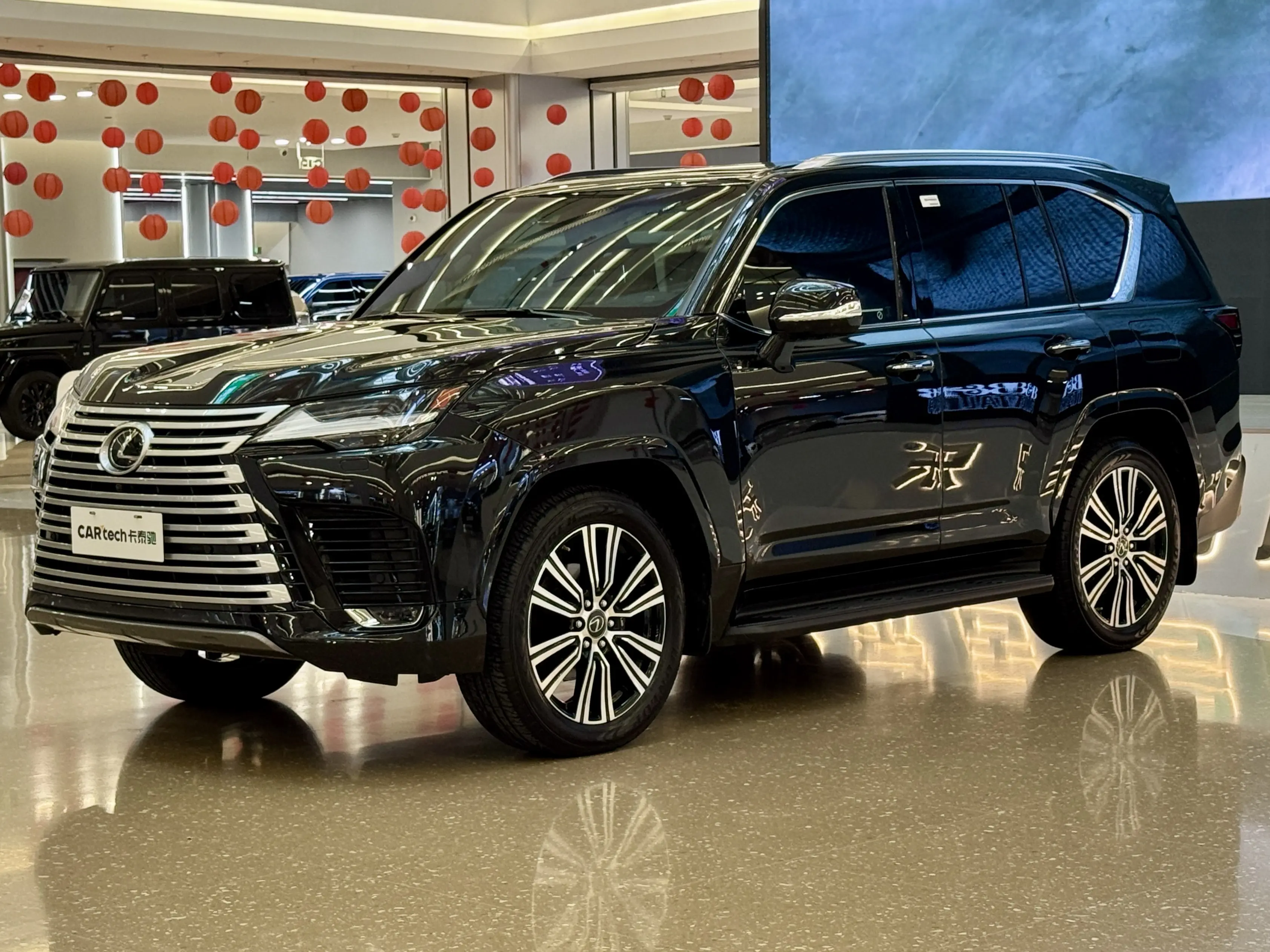 Lexus LX