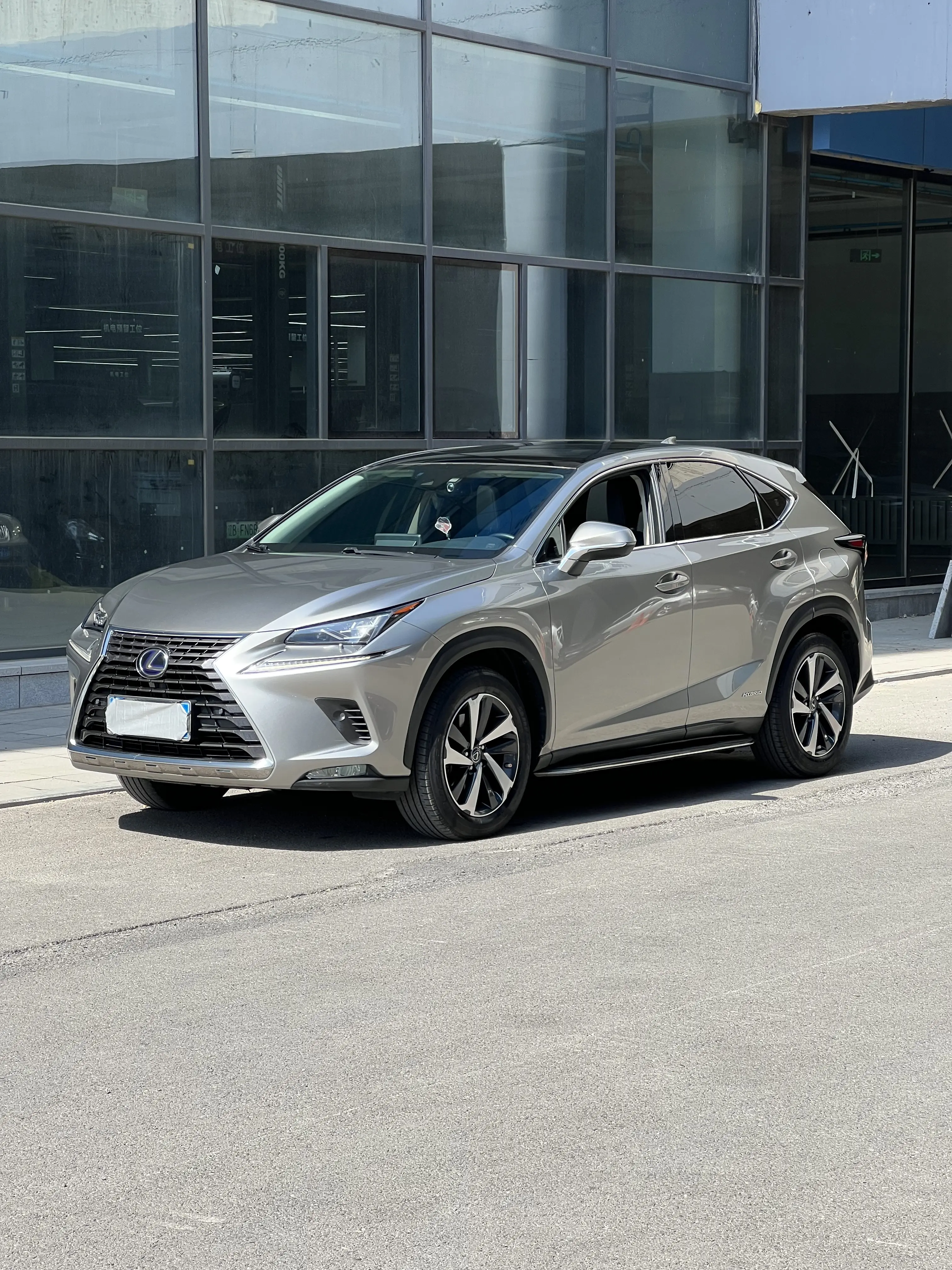 Lexus NX