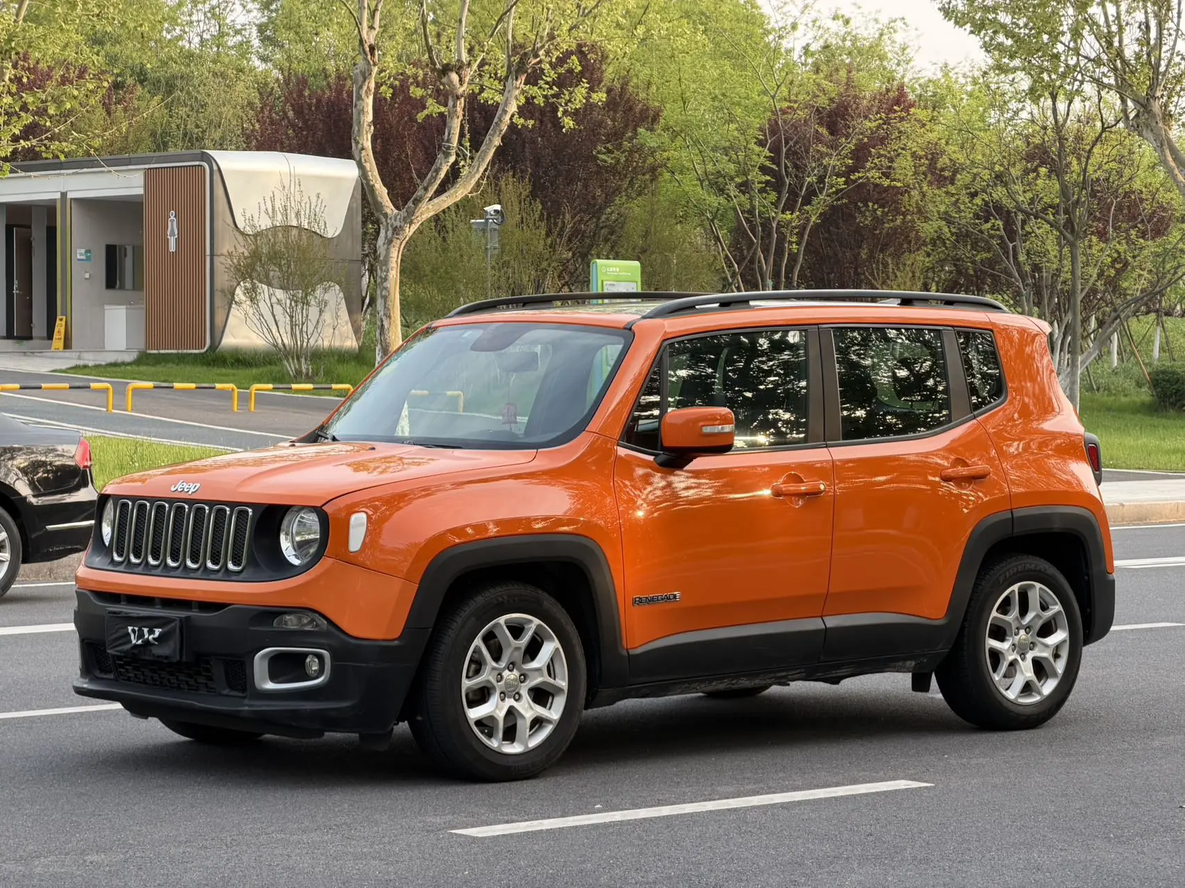 Jeep Freeman