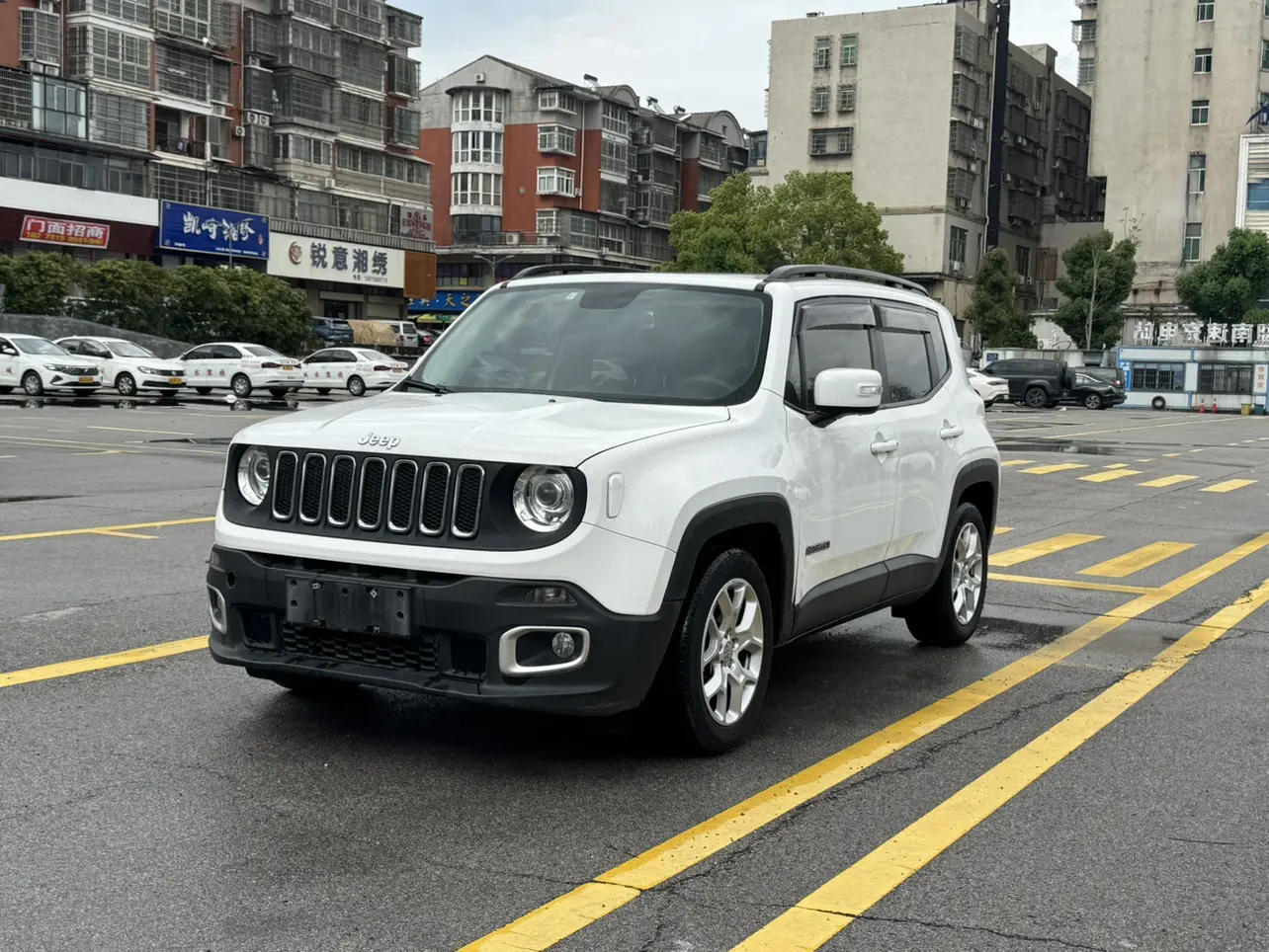 Jeep Freeman