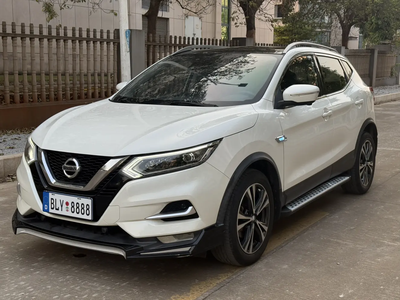Nissan Qashqai