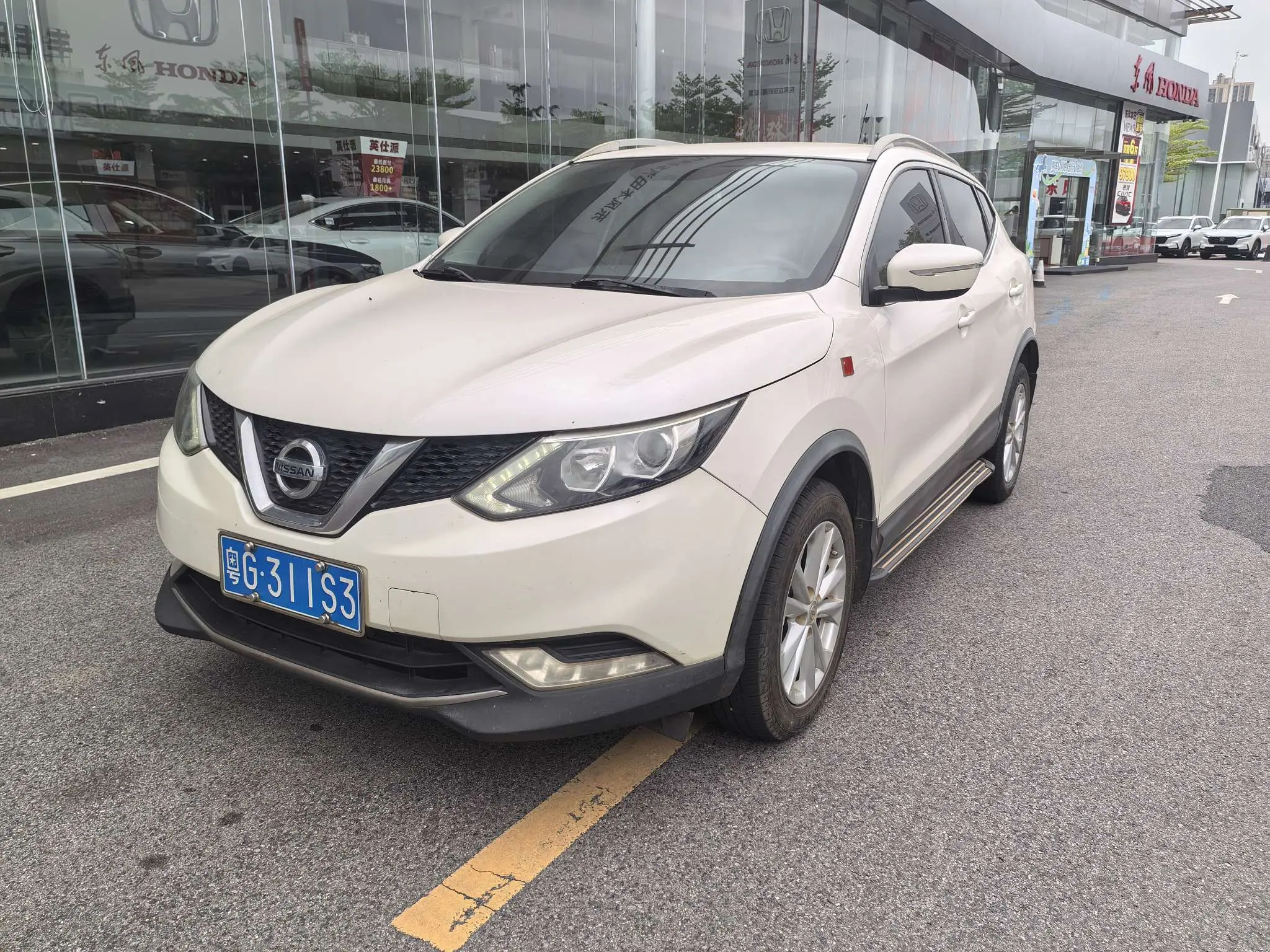 Nissan Qashqai
