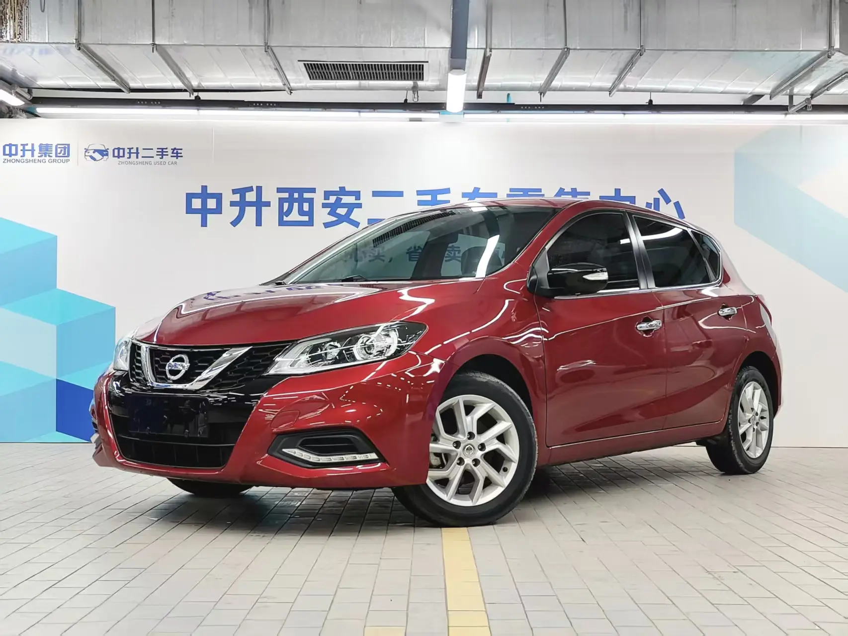 Nissan Tiida