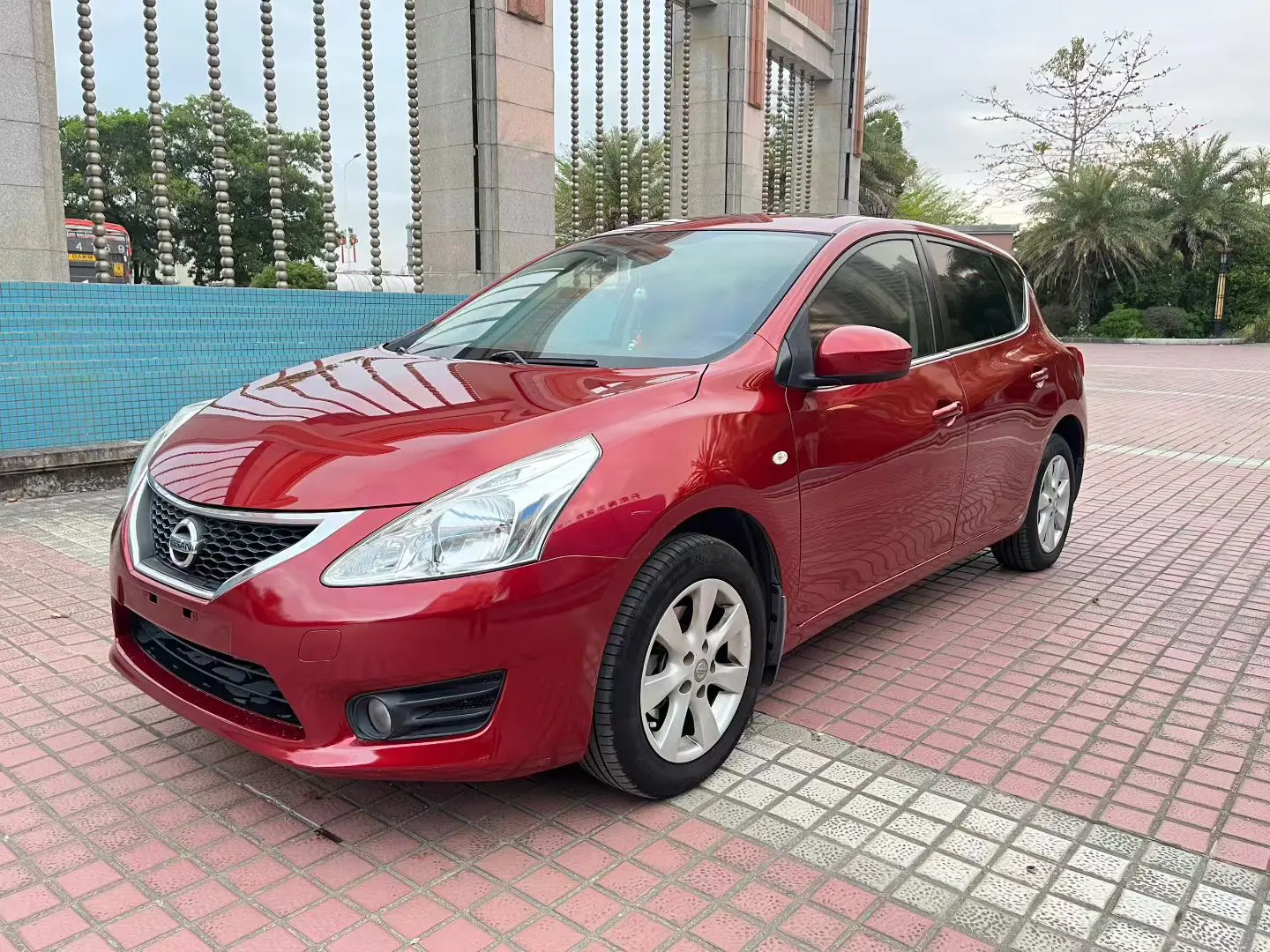 Nissan Tiida