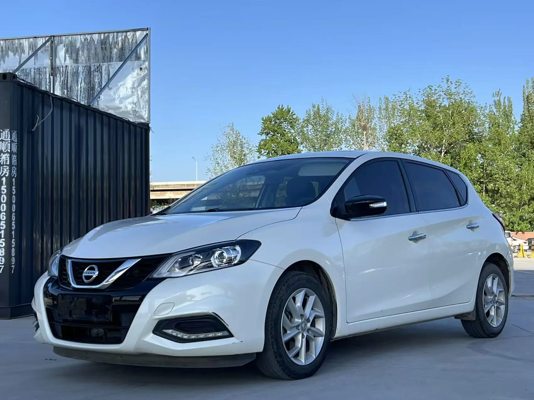 Nissan Tiida