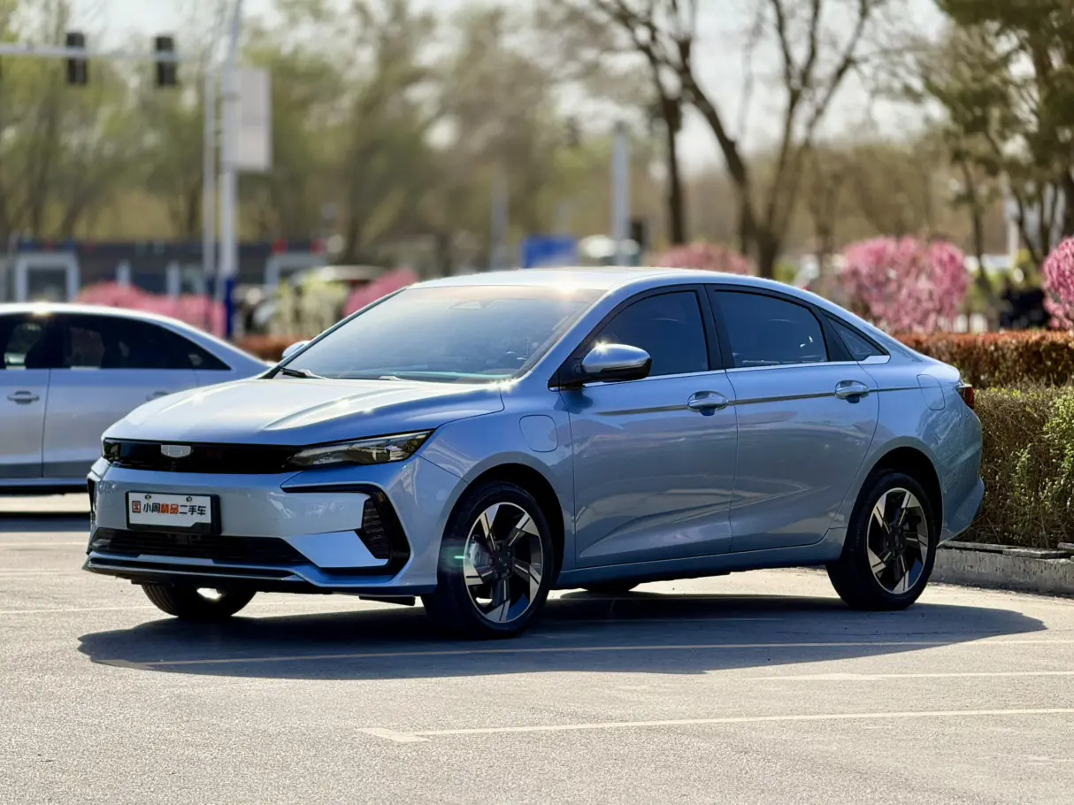 Geely Emgrand L HiP