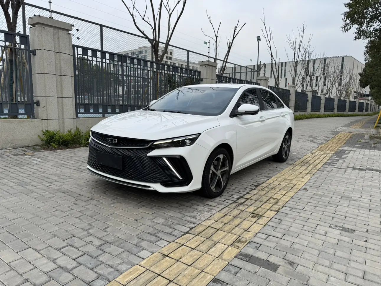 Geely Emgrand L
