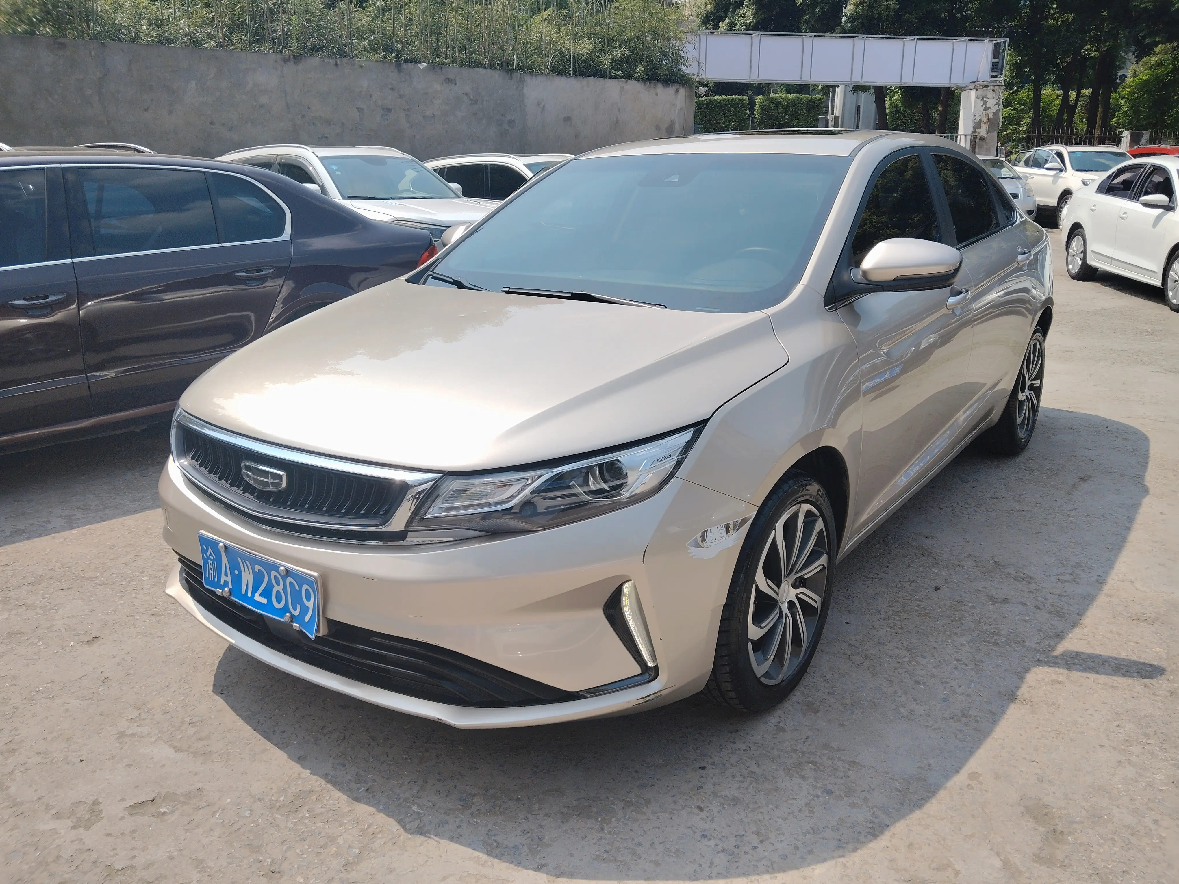 Geely Emgrand GL