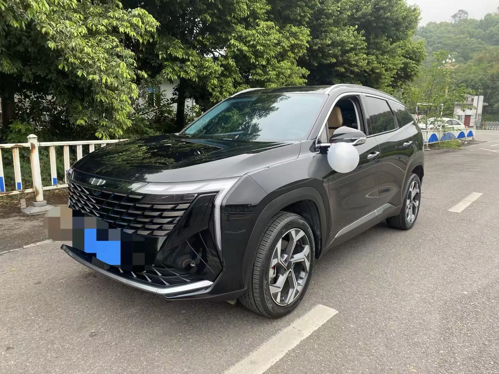 Geely Atlas L