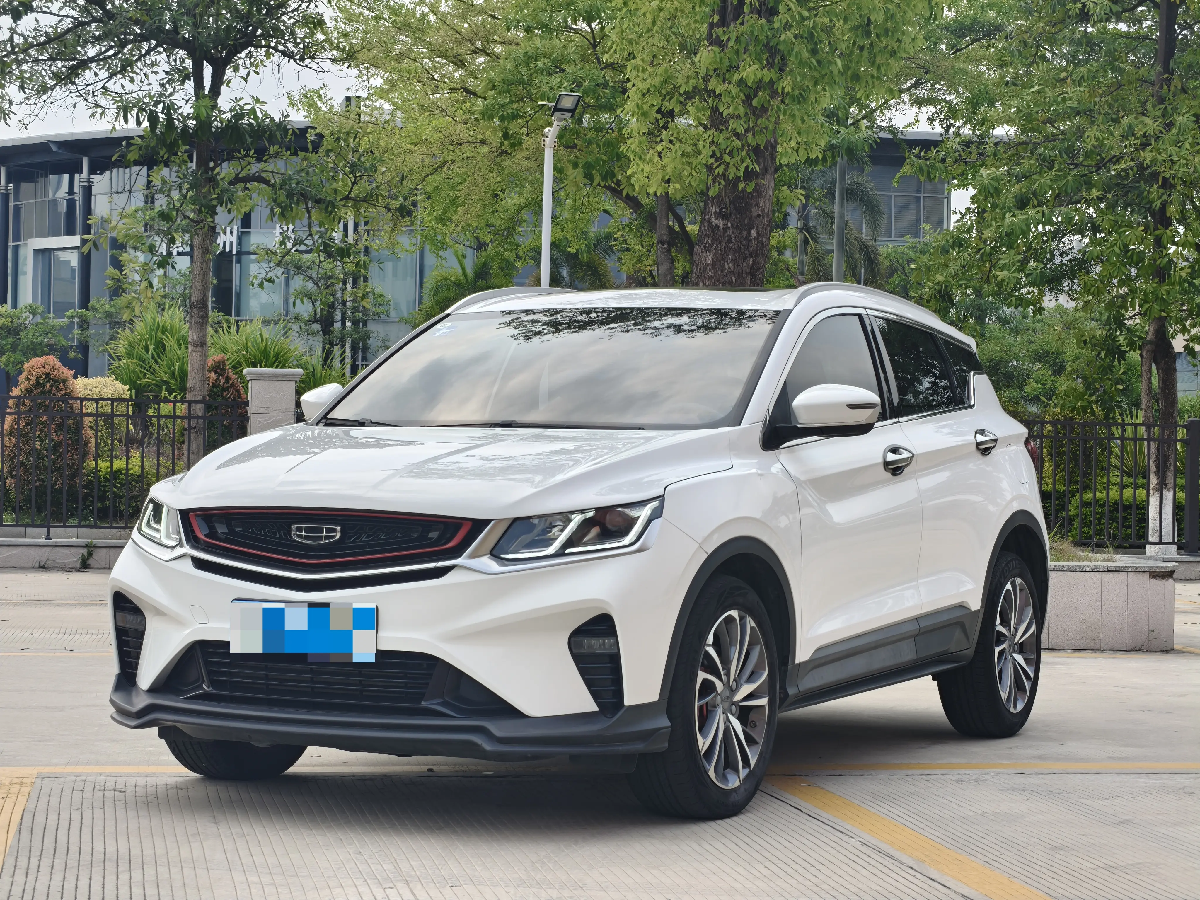 Geely Coolray SX11