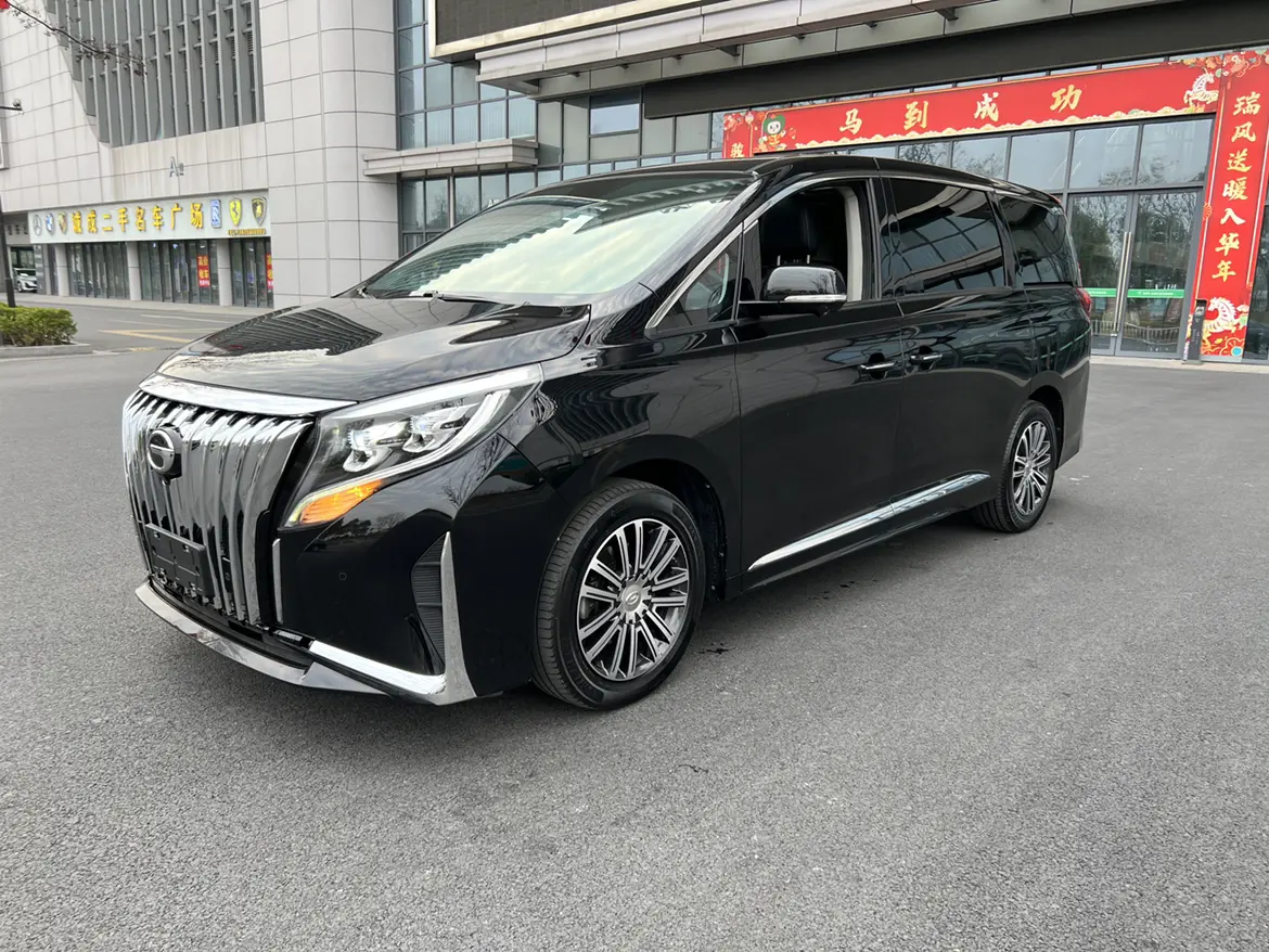 GAC Trumpchi M8