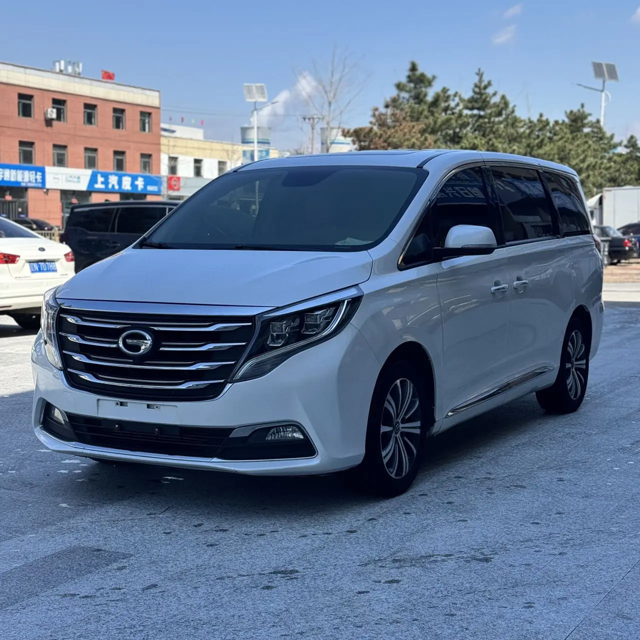 GAC Trumpchi M8
