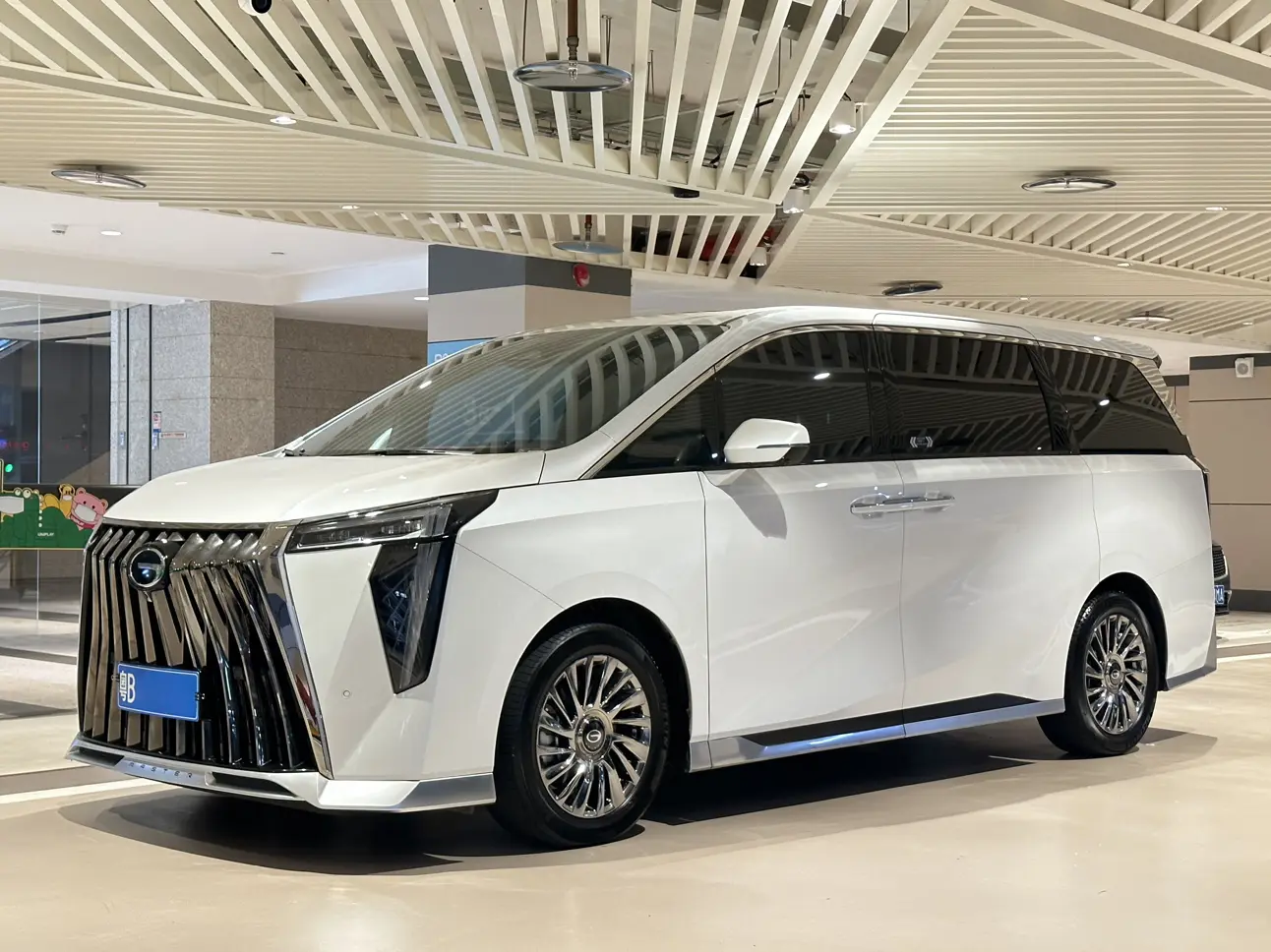 GAC Trumpchi M8