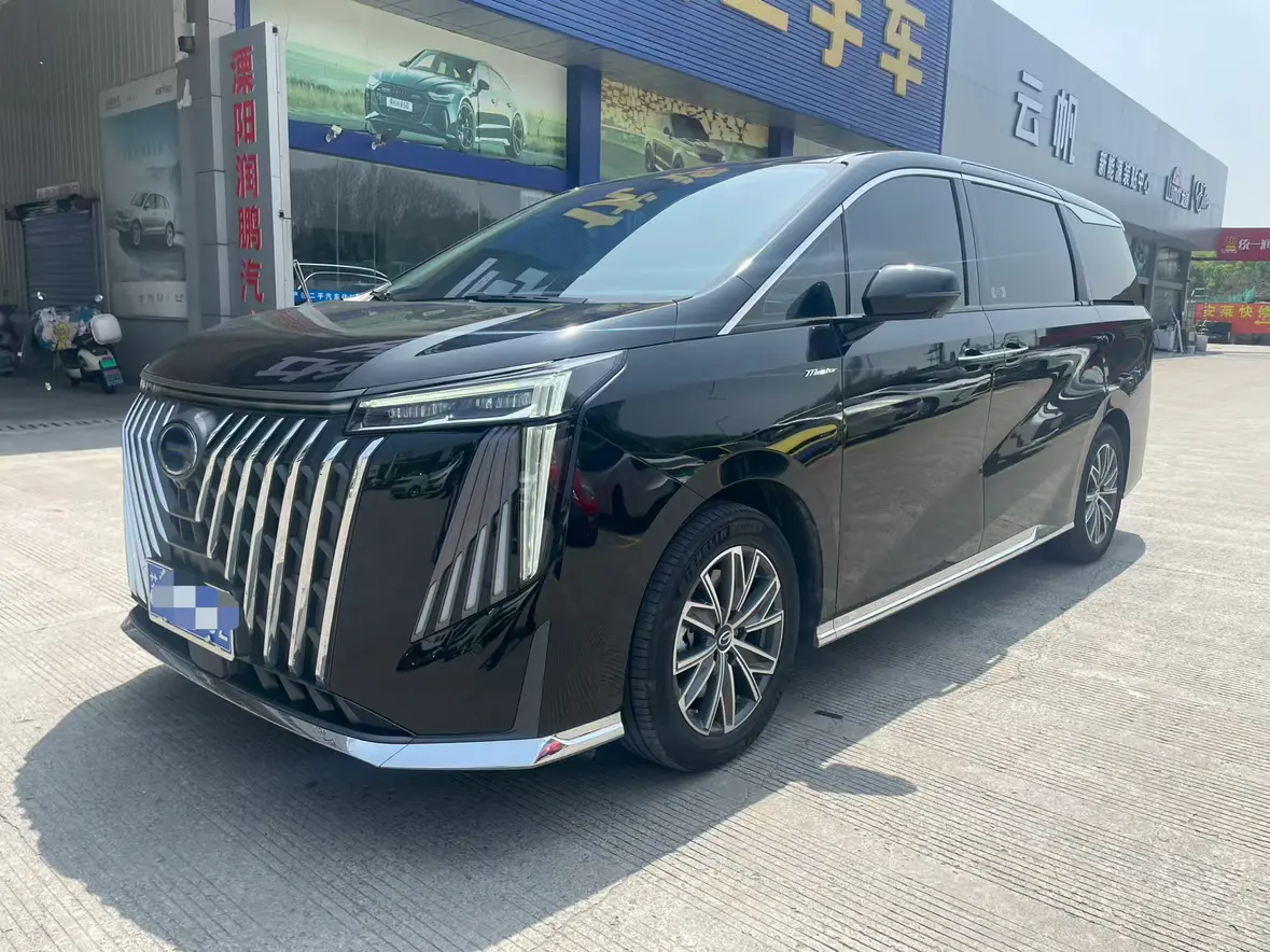 GAC Trumpchi M8