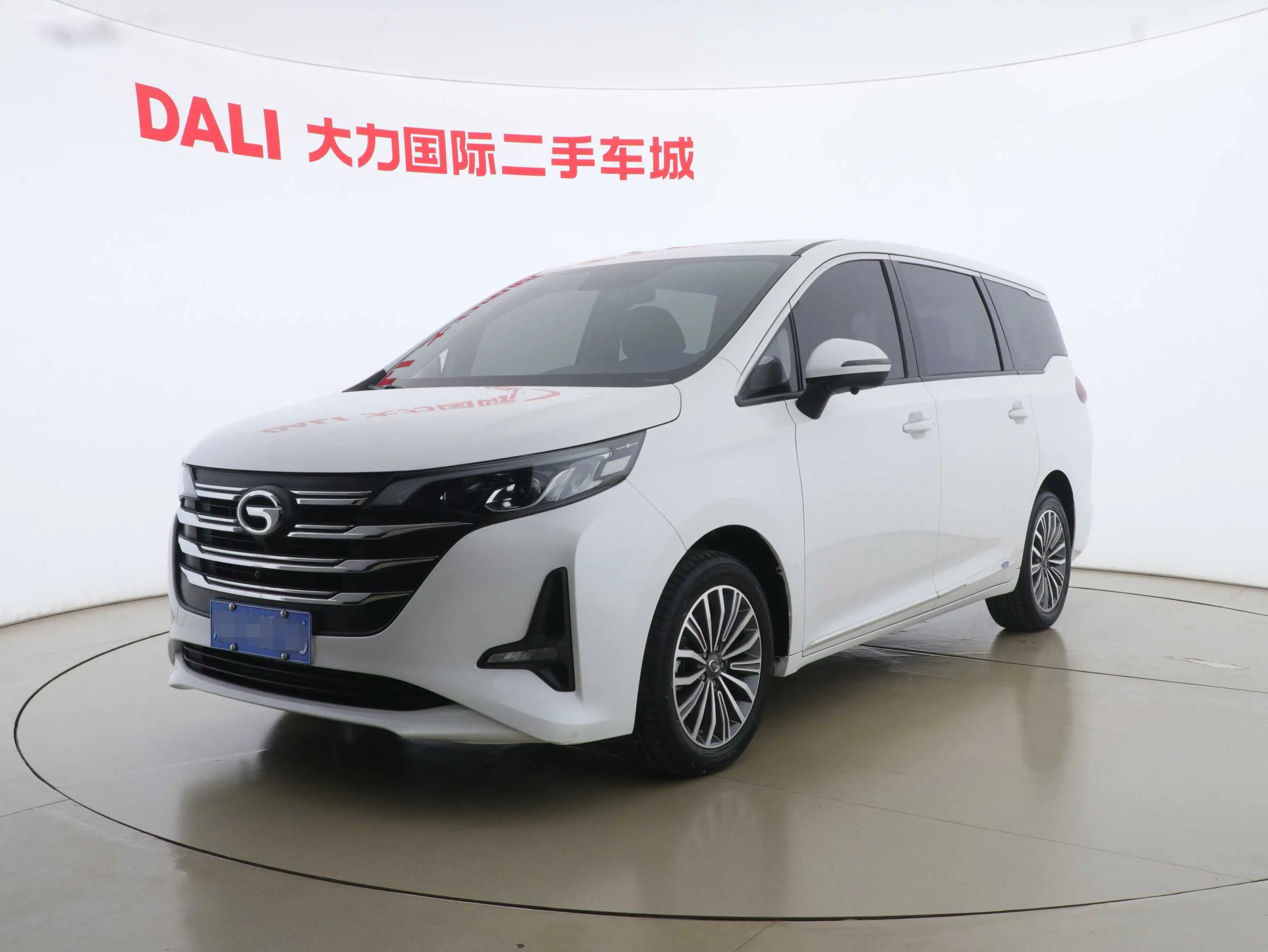 GAC Trumpchi M6