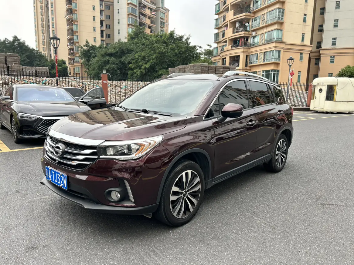 GAC Trumpchi GS4