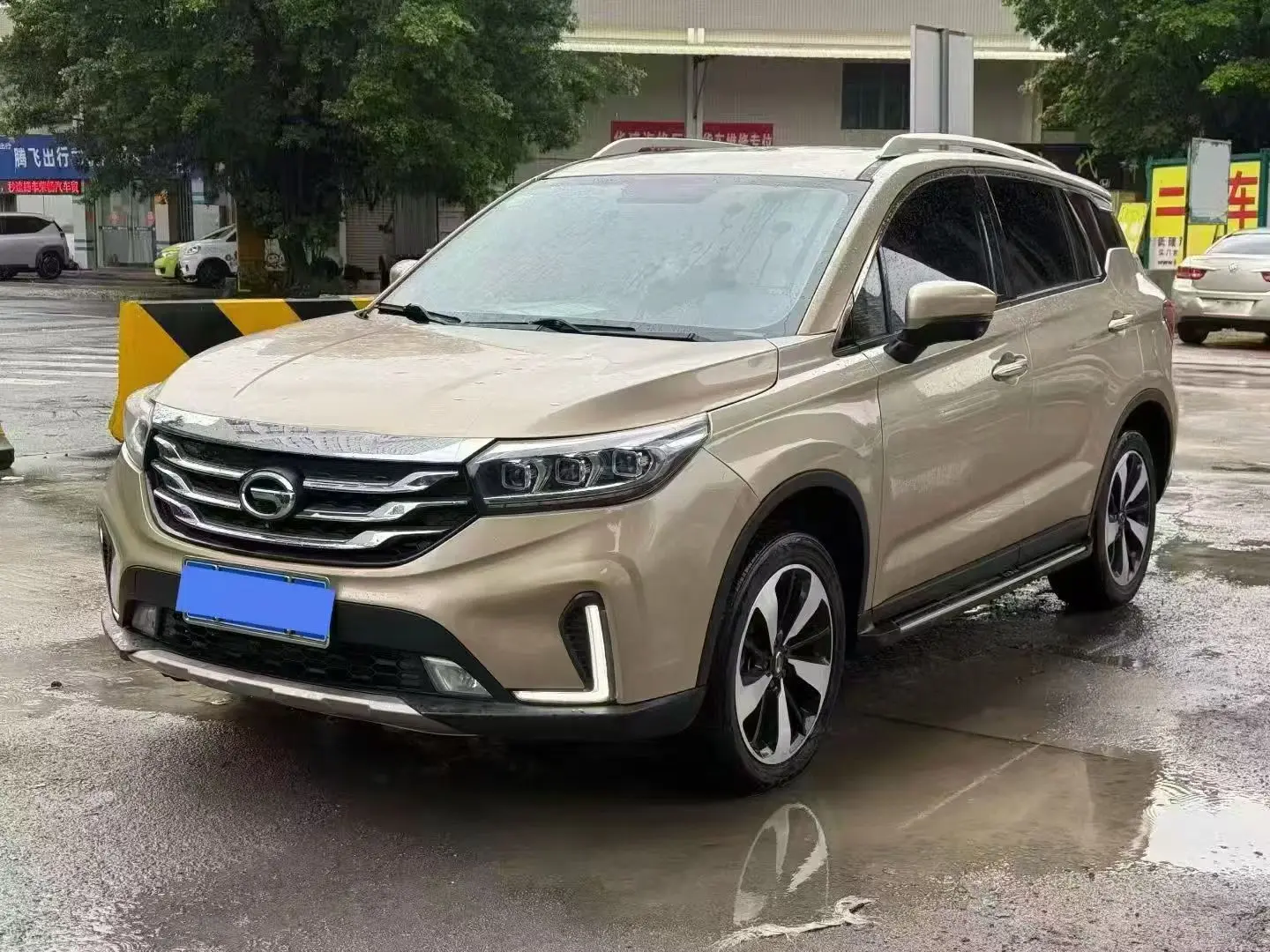 GAC Trumpchi GS4