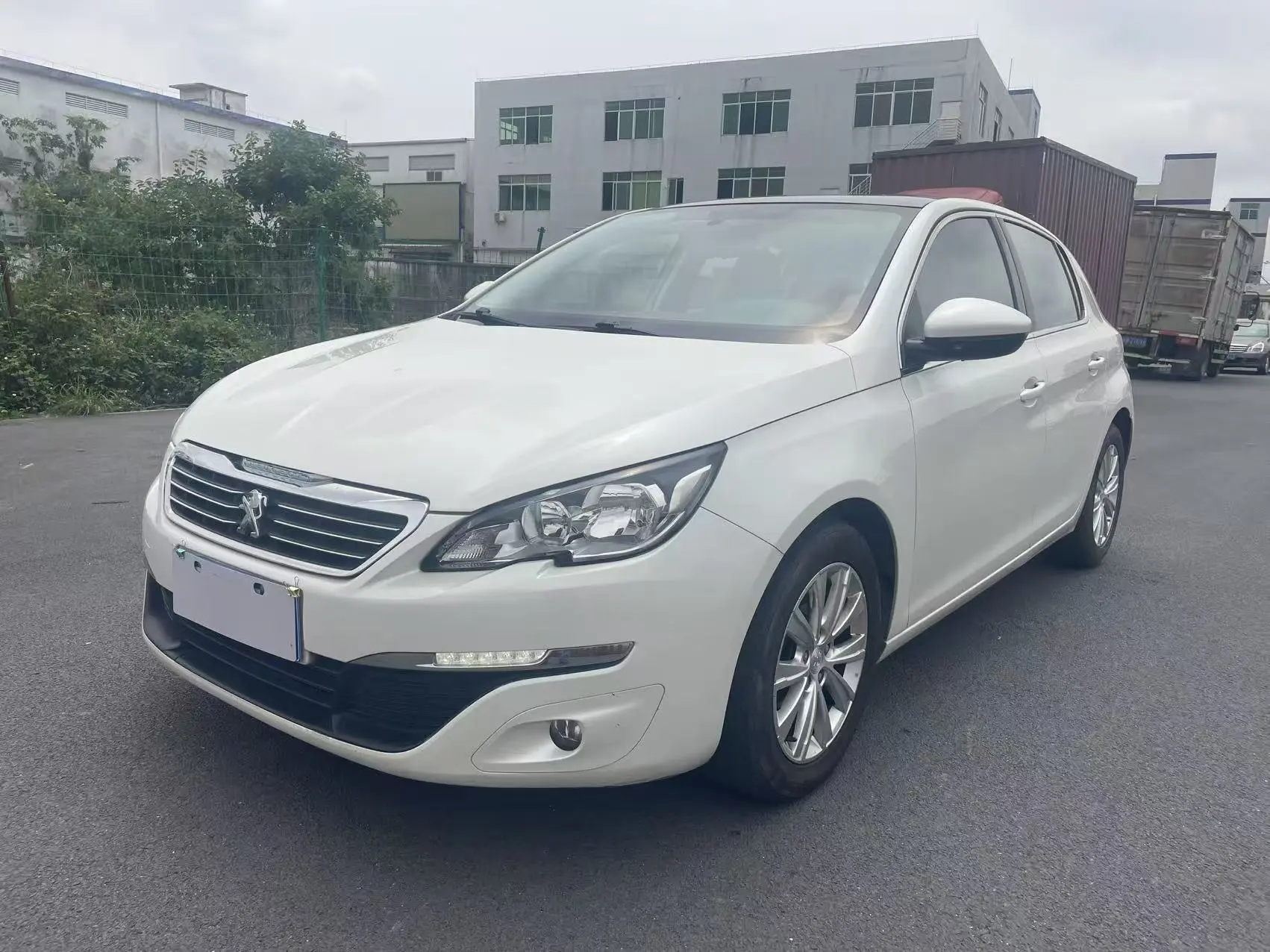 Peugeot 308S