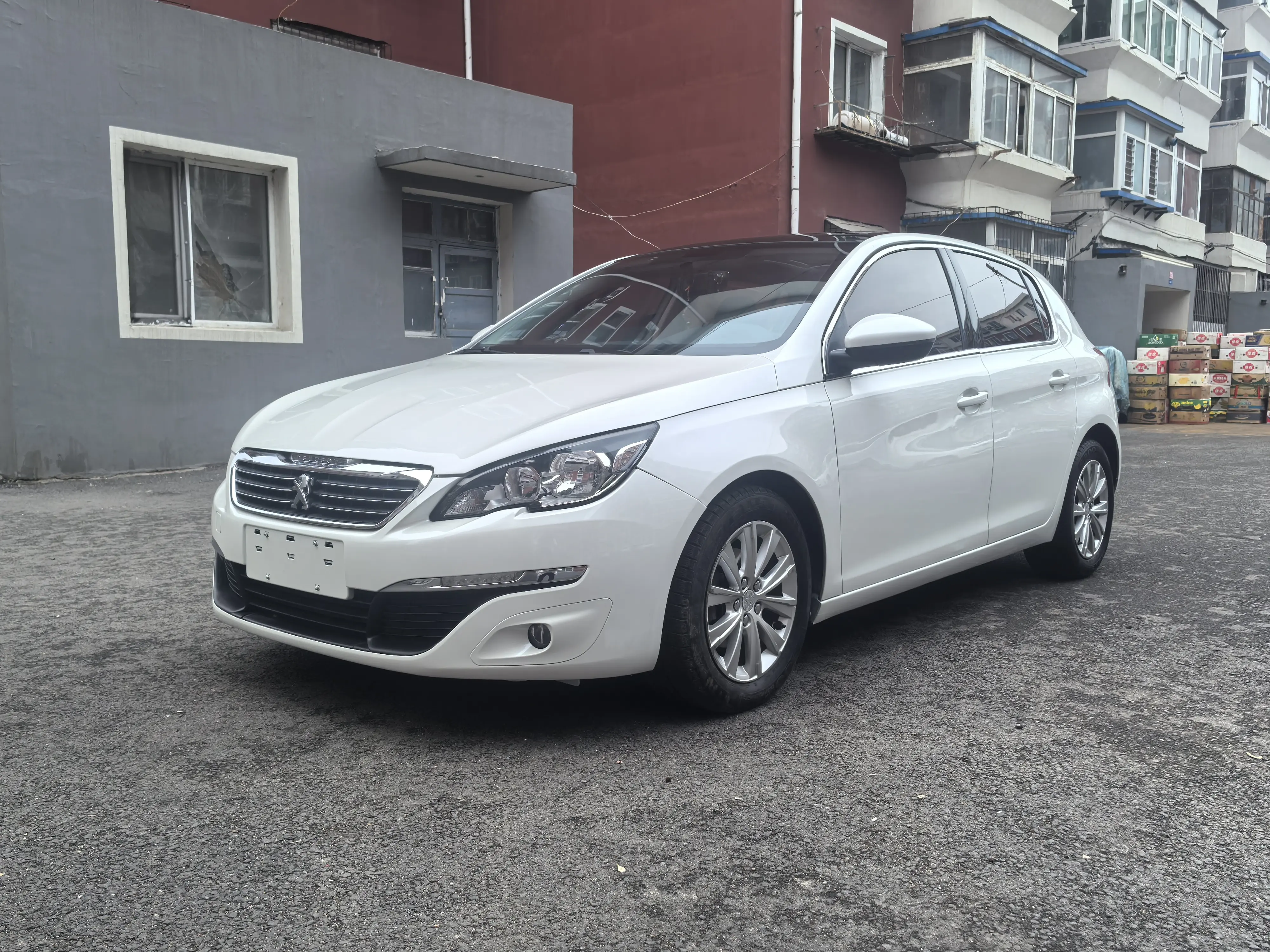 Peugeot 308S