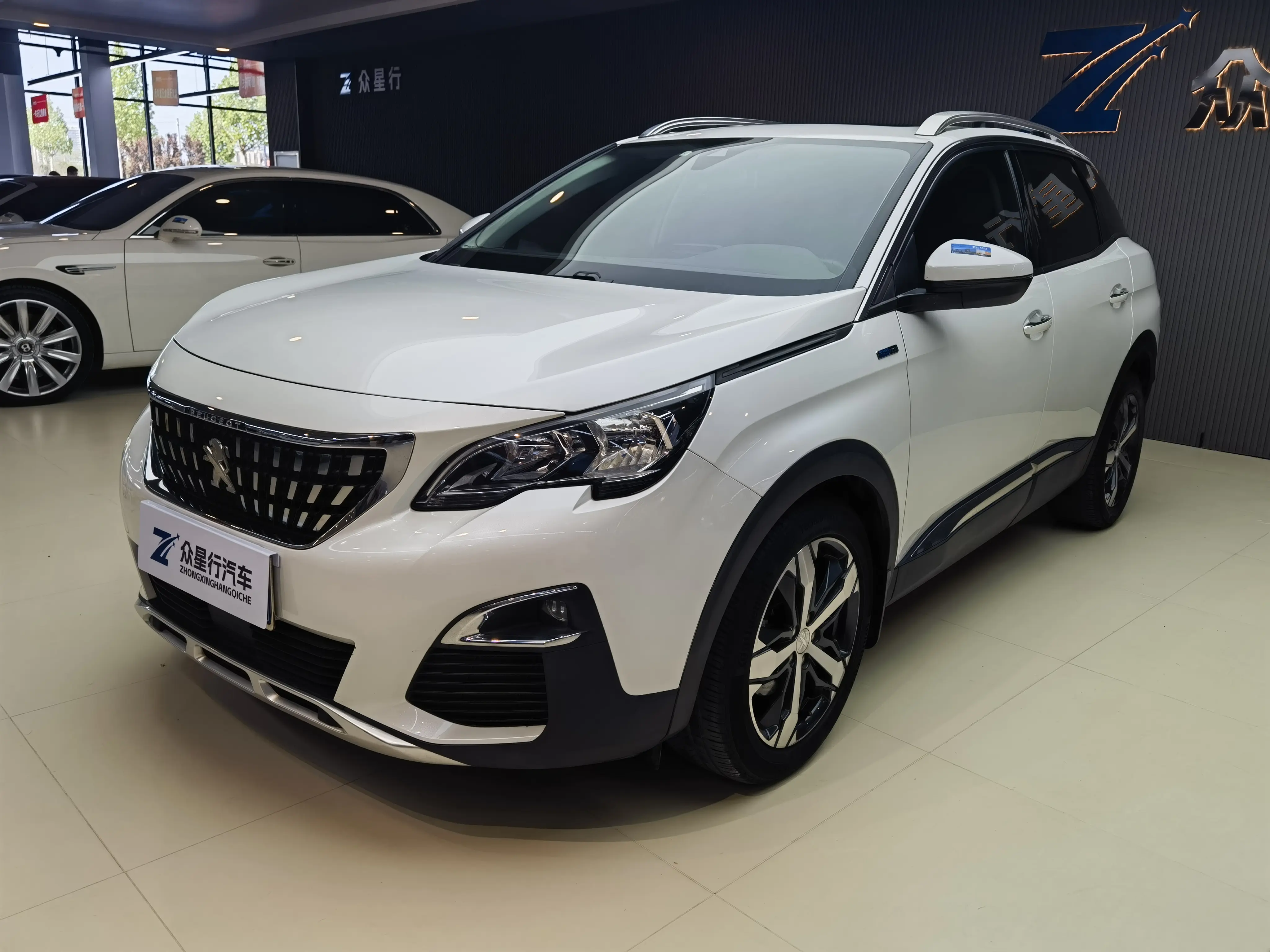 Peugeot 4008