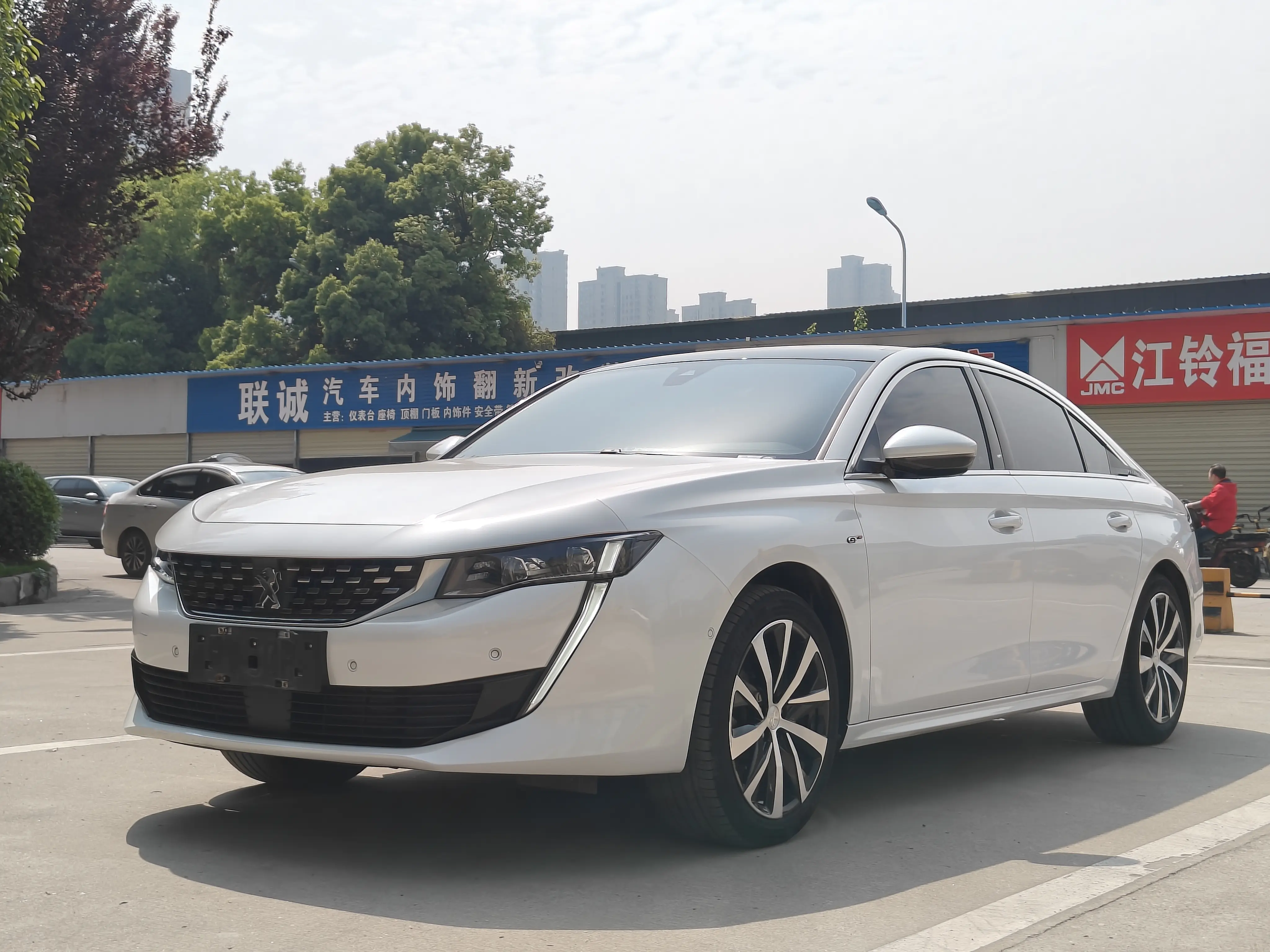 Peugeot 508L