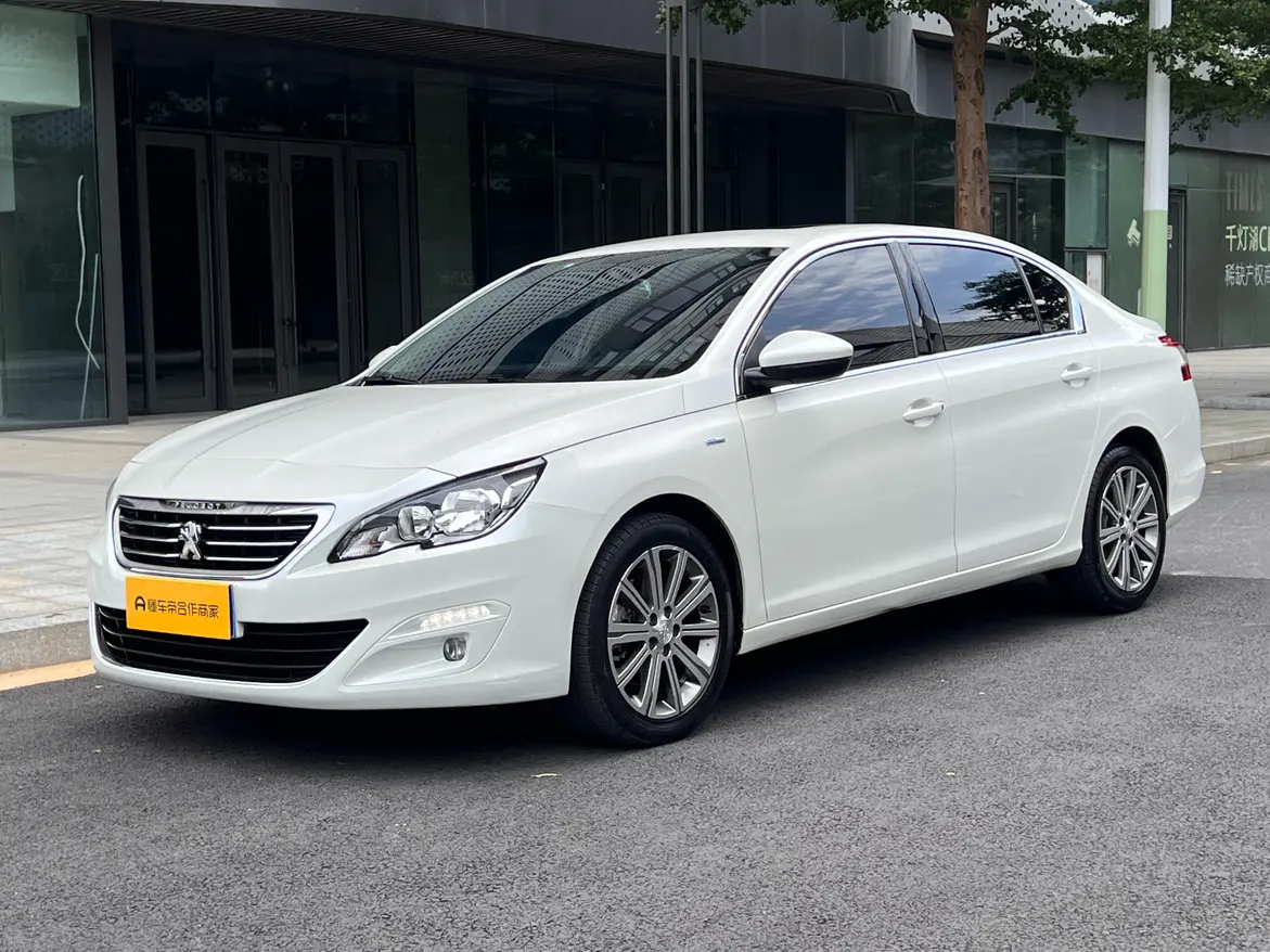Peugeot 408