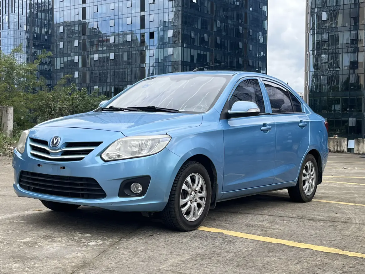 Changan Yuexiang V3