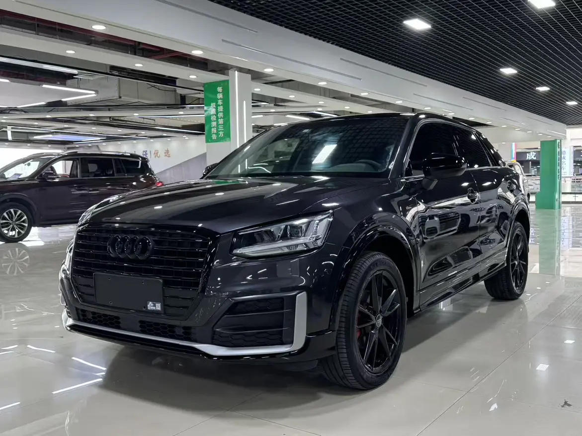 Audi Q2L
