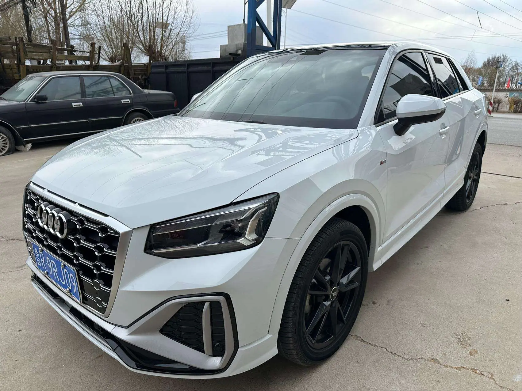 Audi Q2L