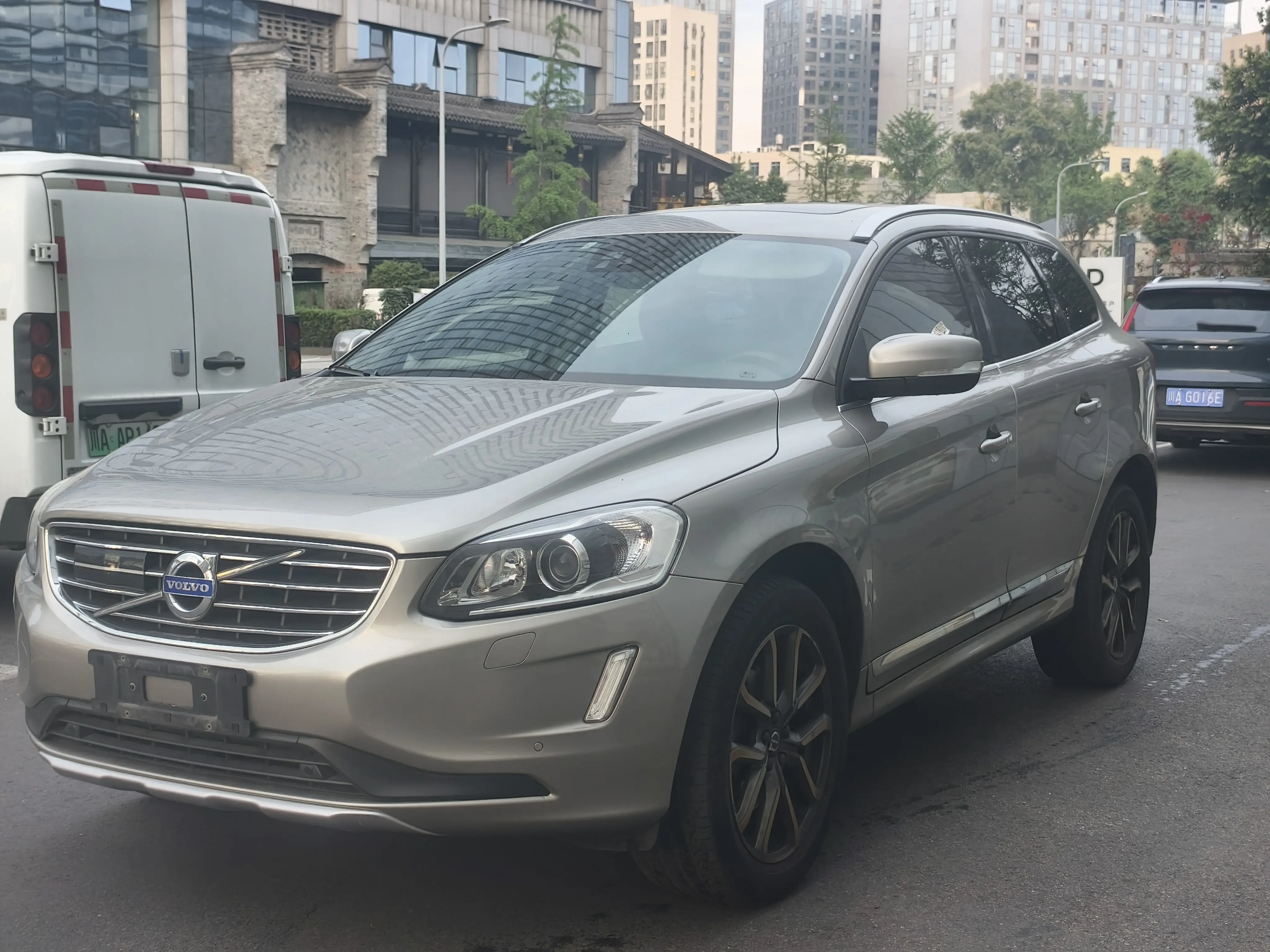 Volvo XC60