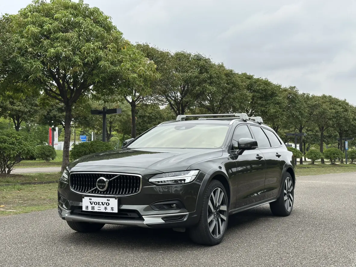 Volvo V90