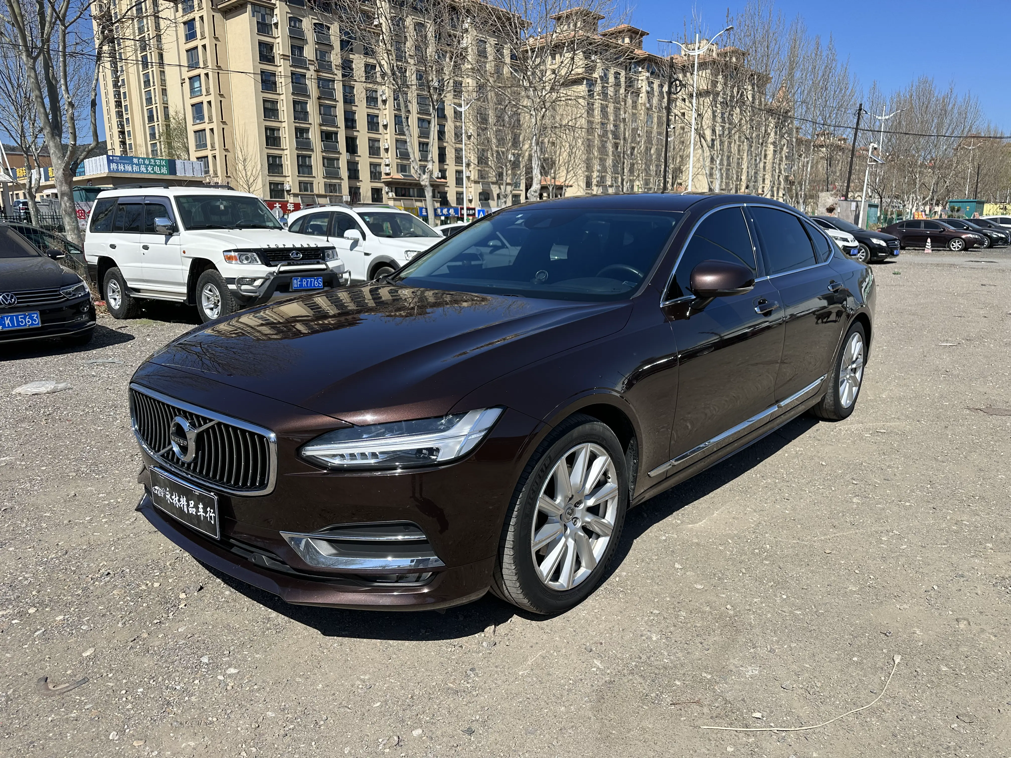Volvo S90