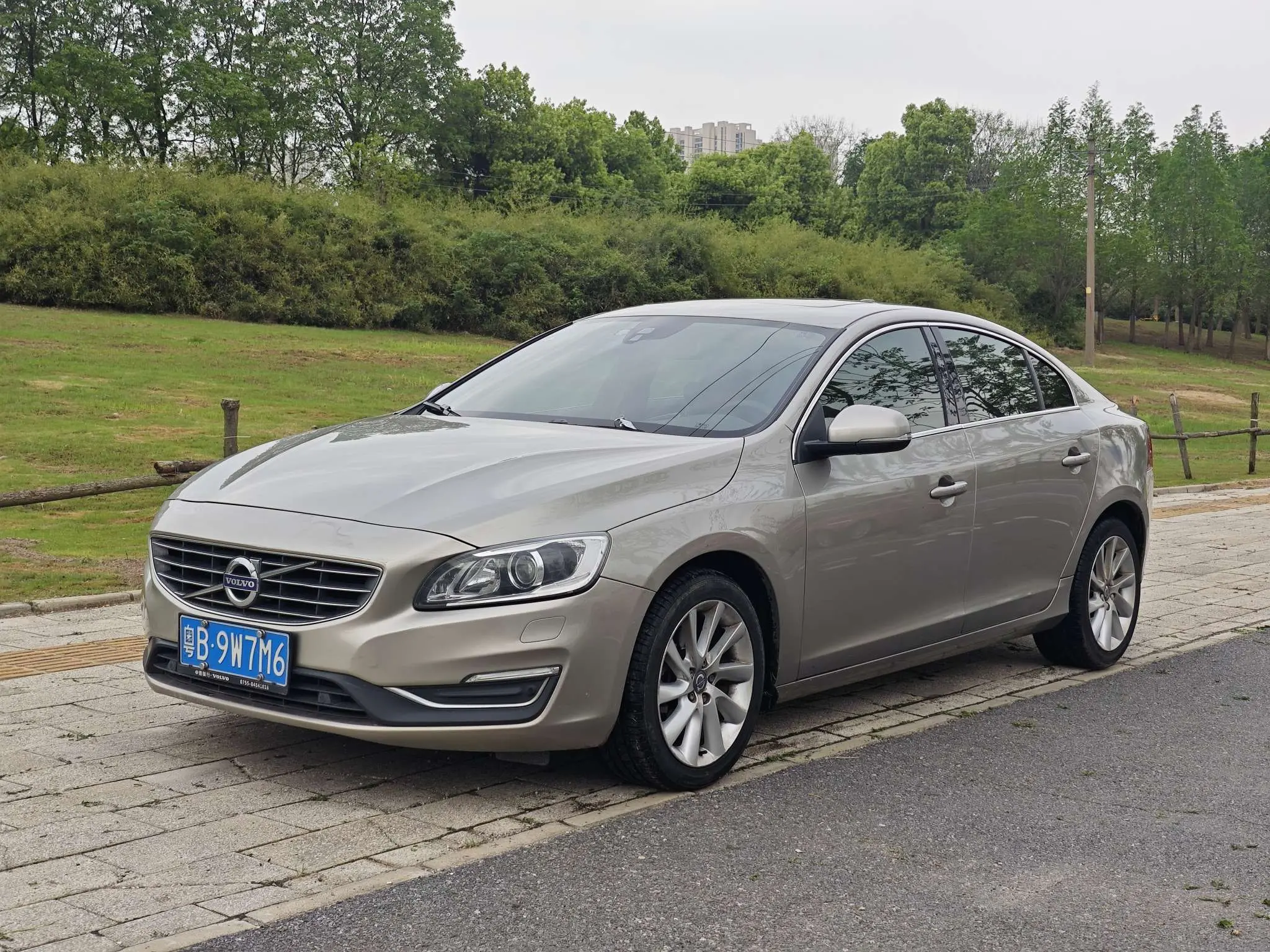 Volvo S60