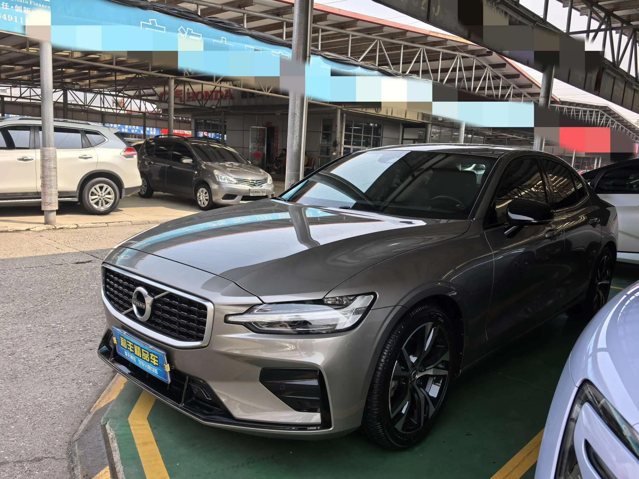 Volvo S60