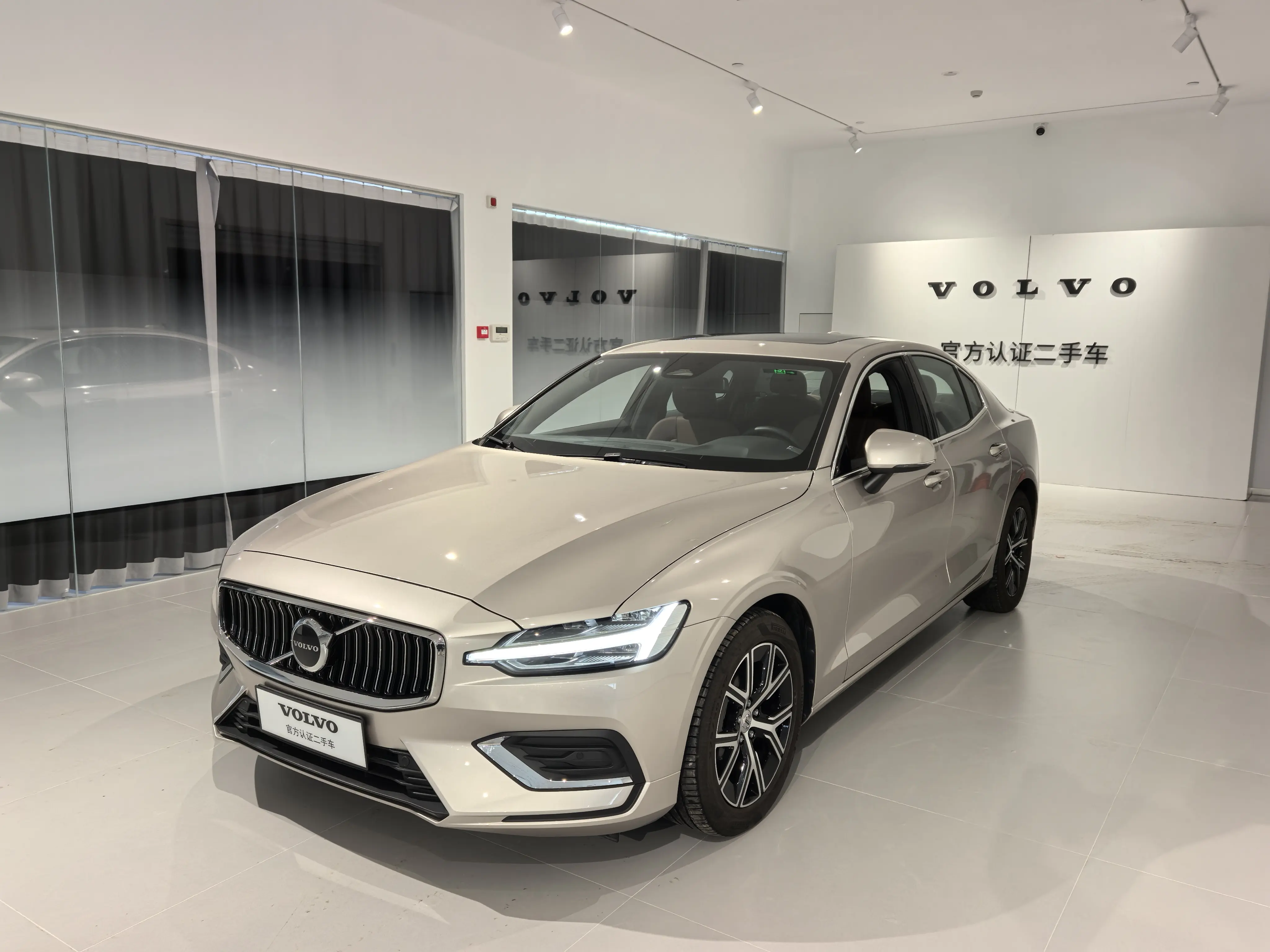 Volvo S60