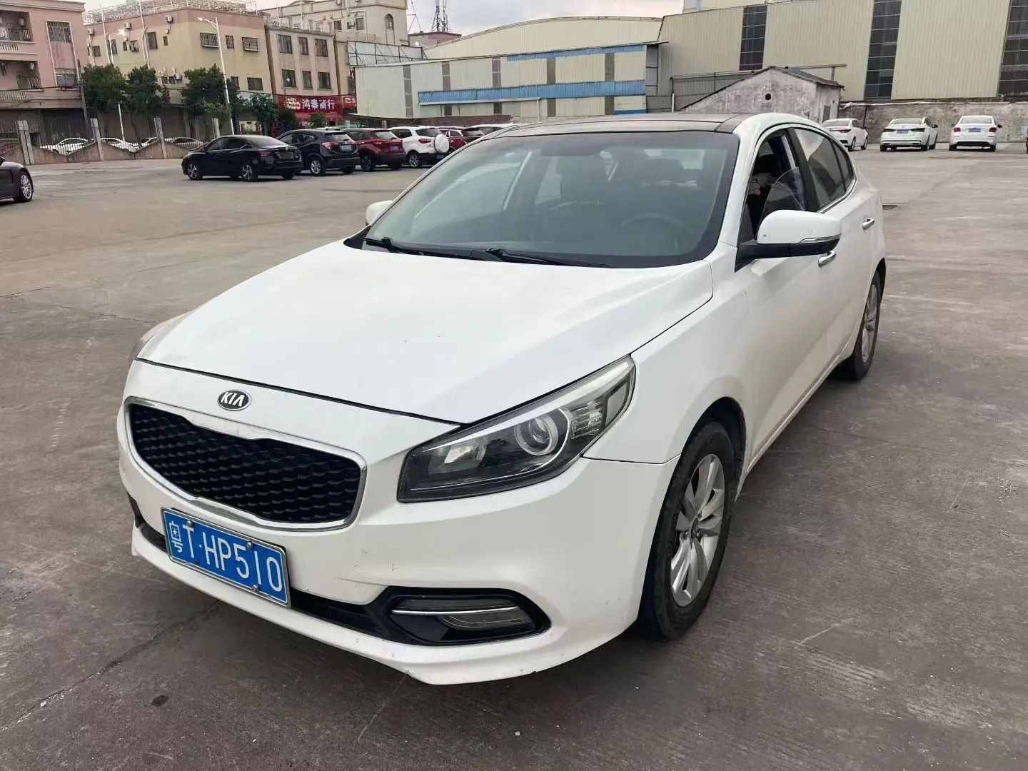 Kia K4