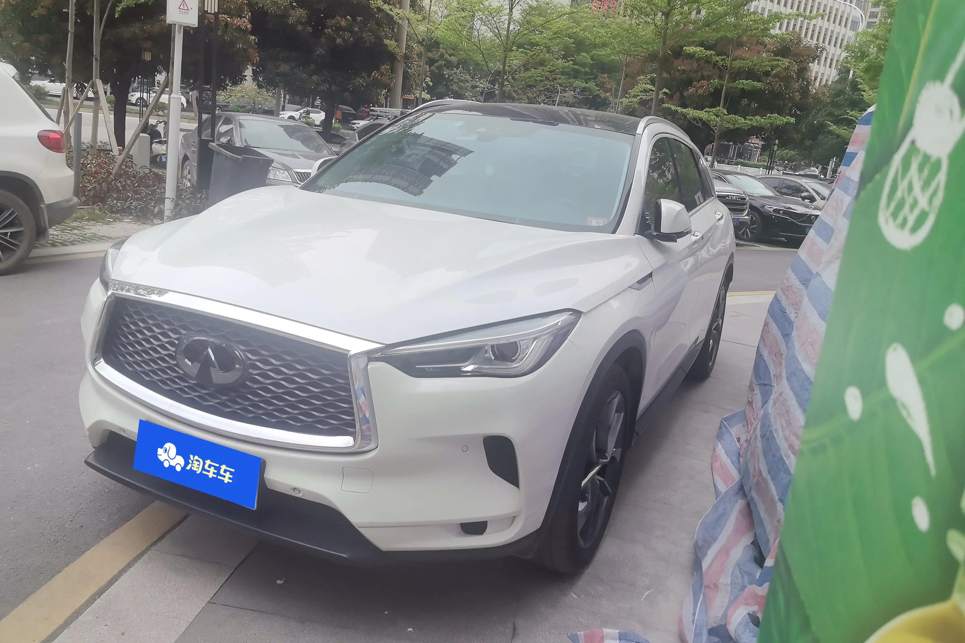 Infiniti QX50