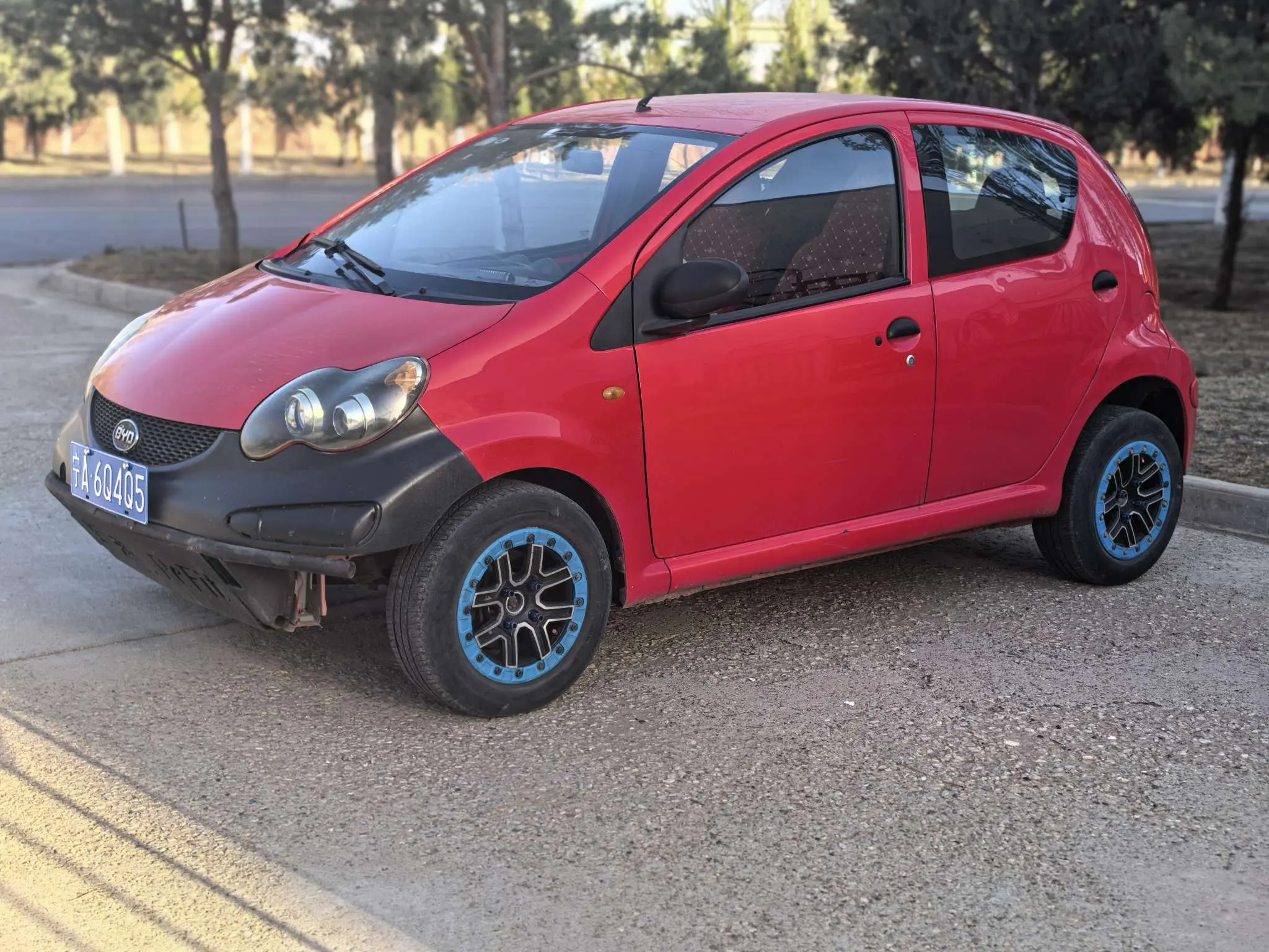 BYD F0