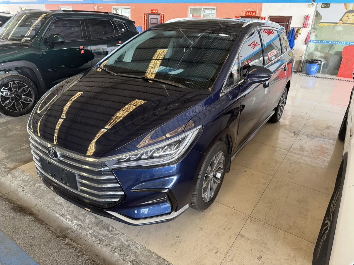 BYD Song MAX