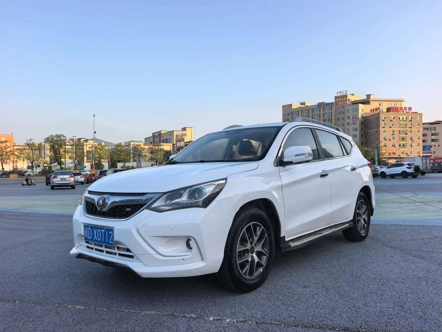 BYD Song