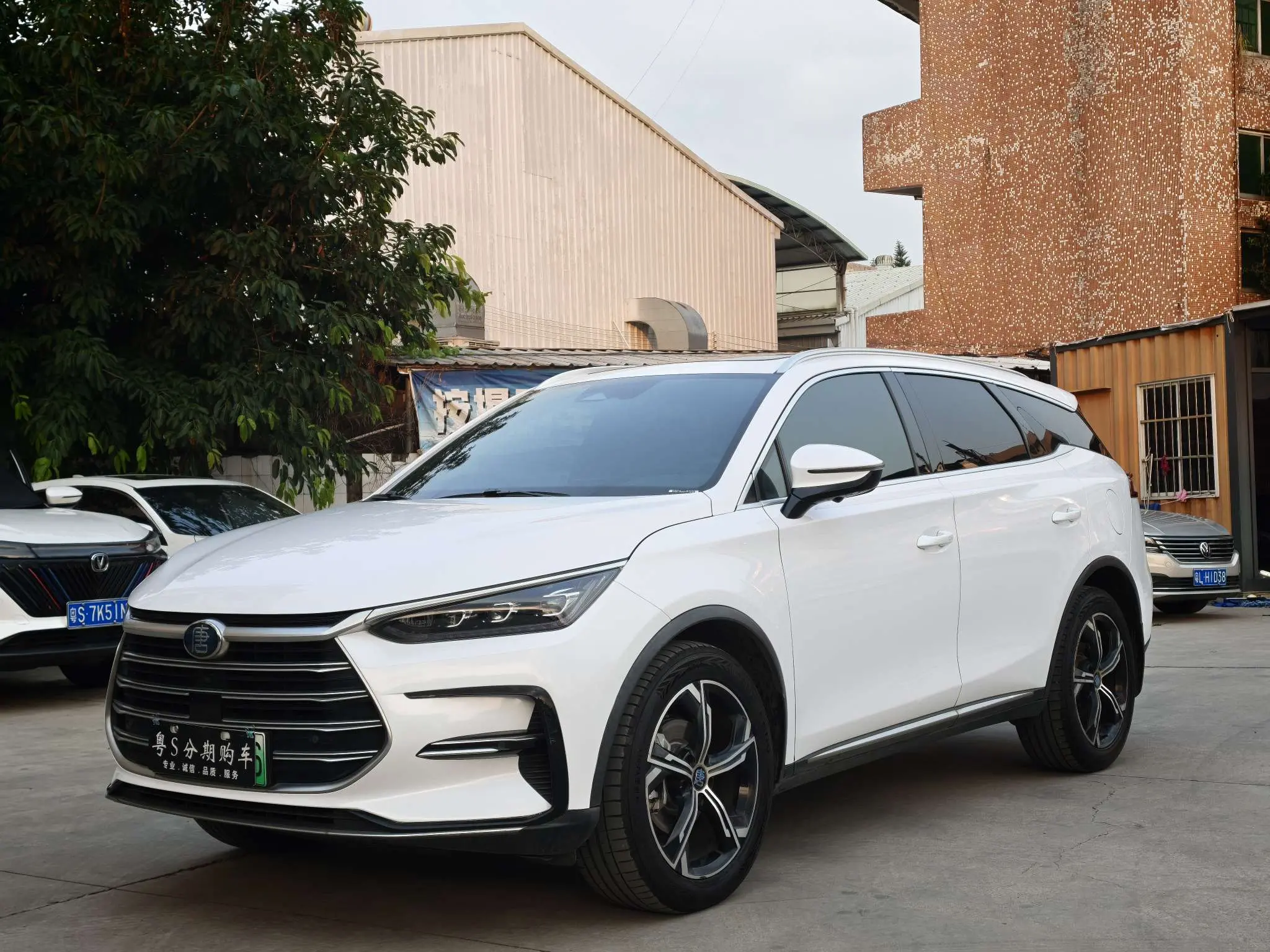 BYD Tang DM