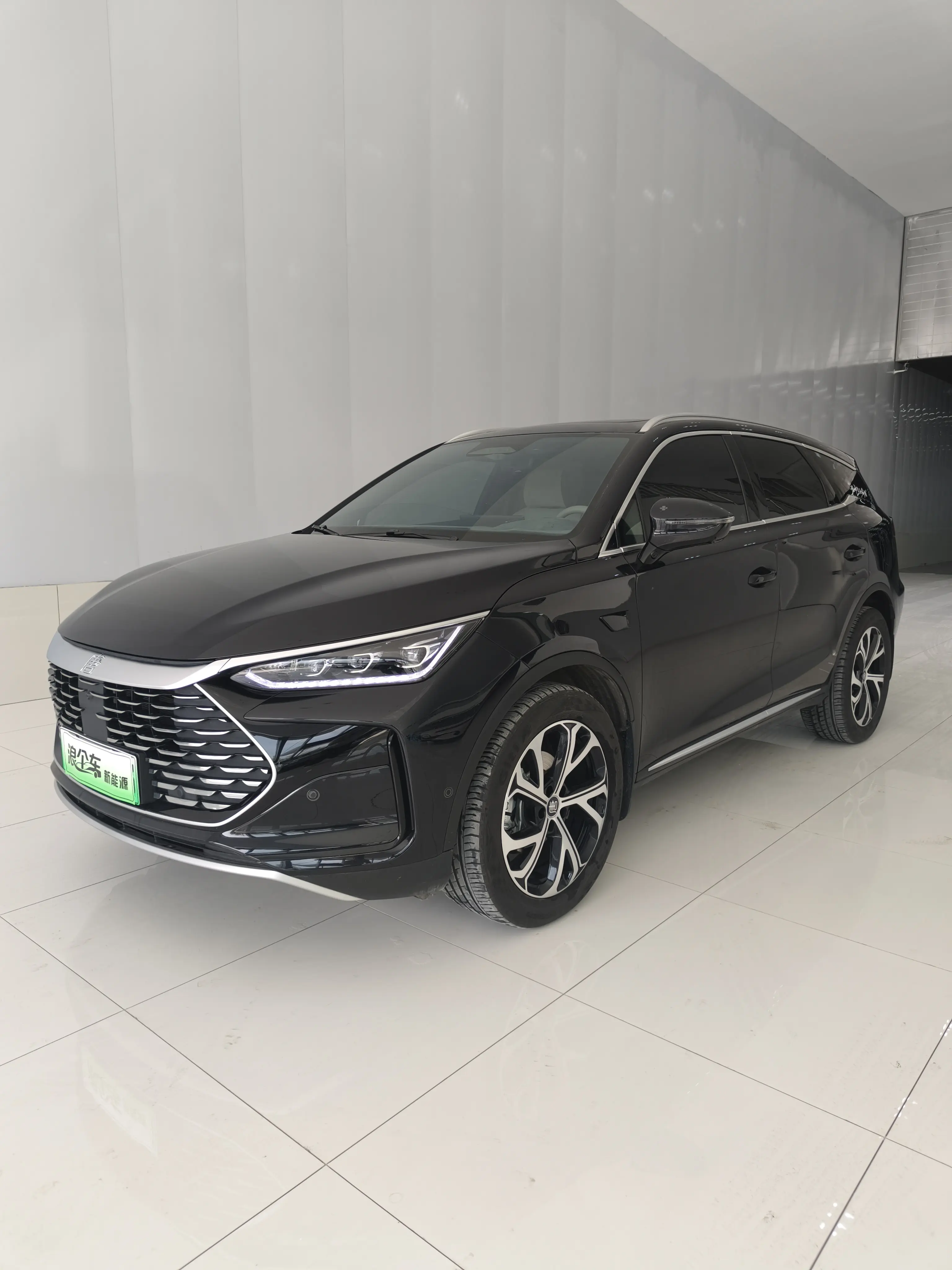 BYD Tang DM