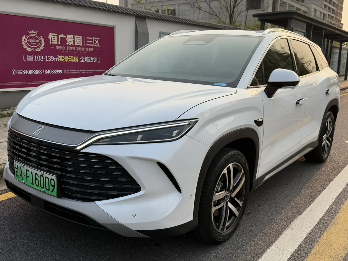 BYD Song L DM