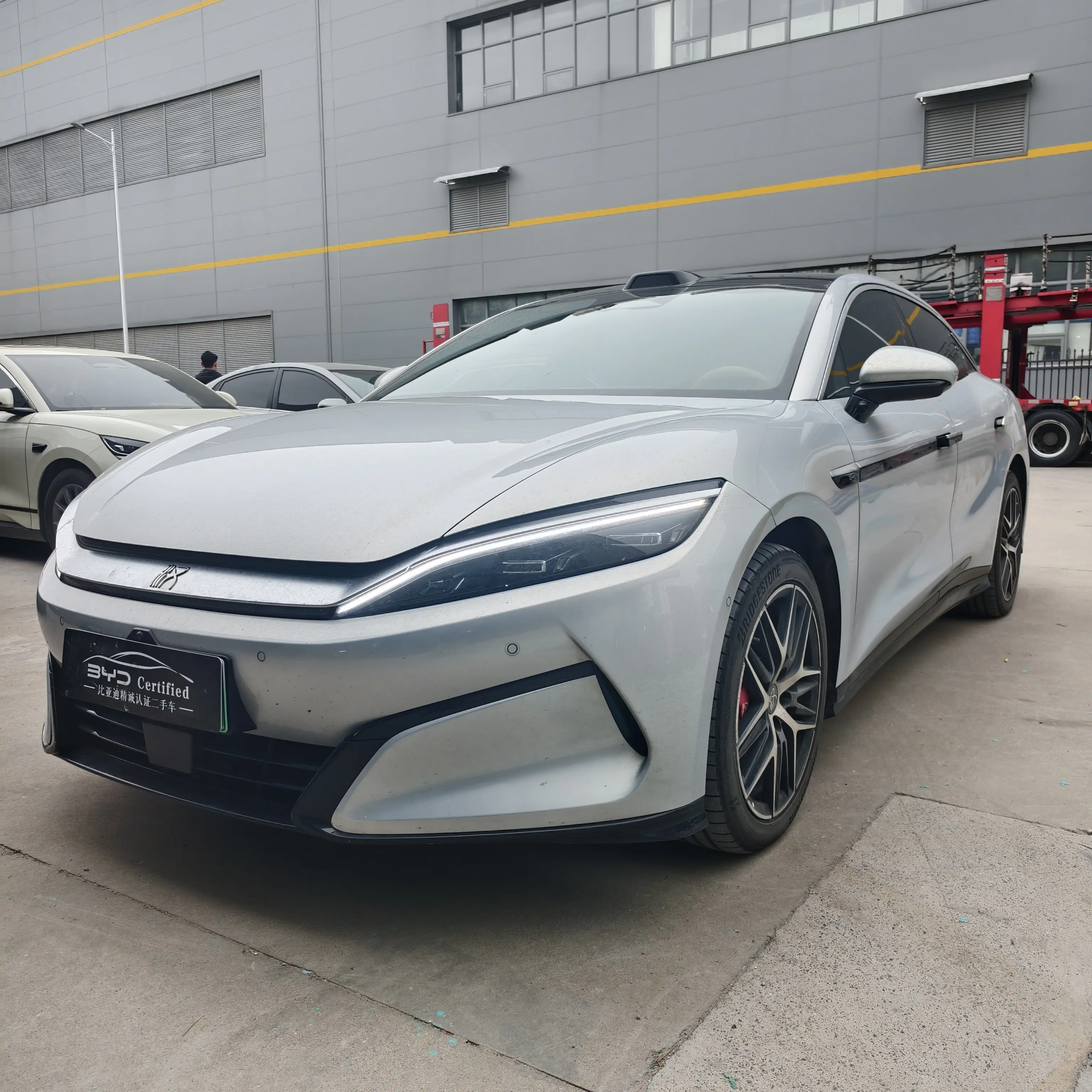 BYD Han L EV