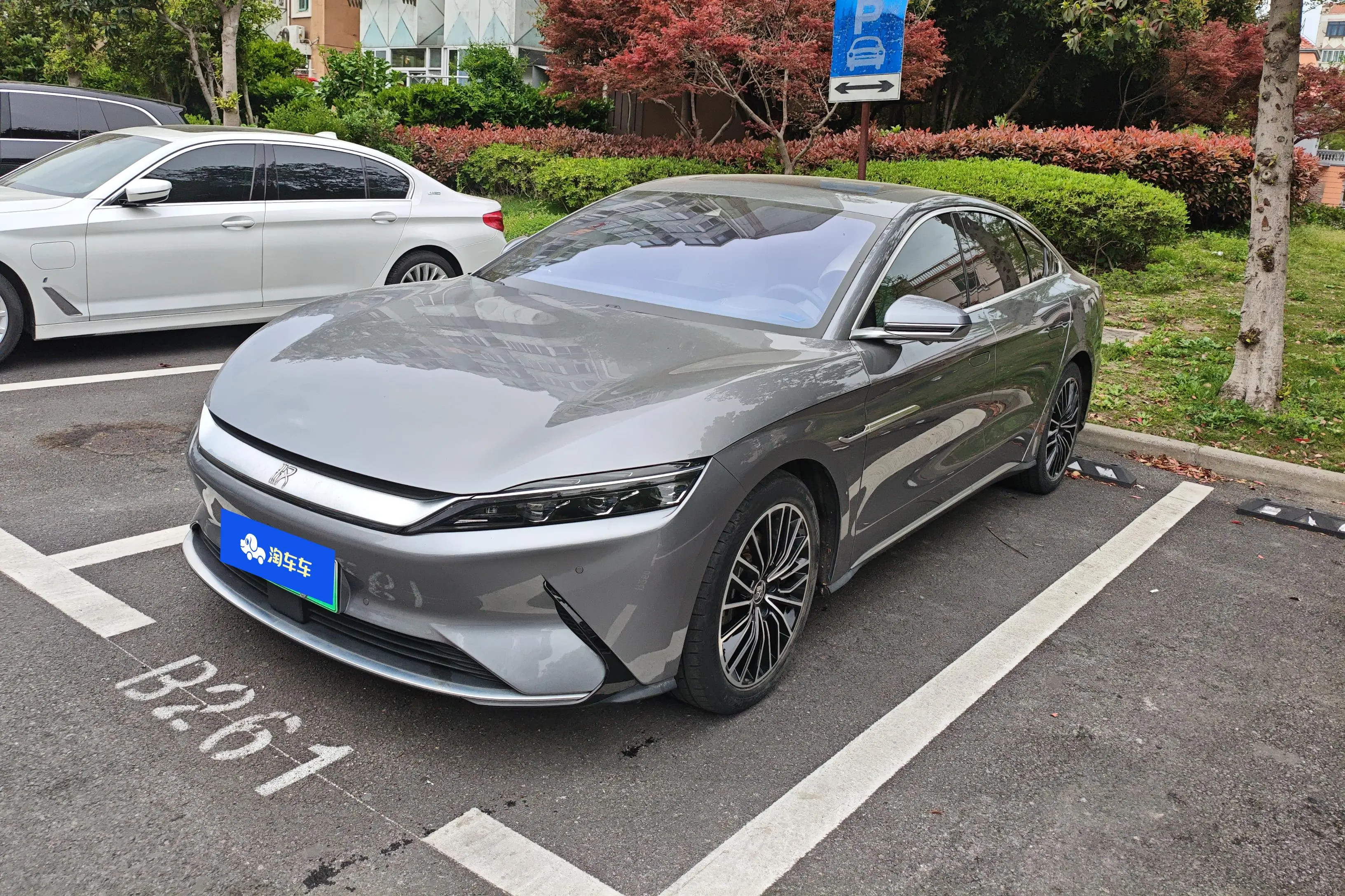 BYD Han EV