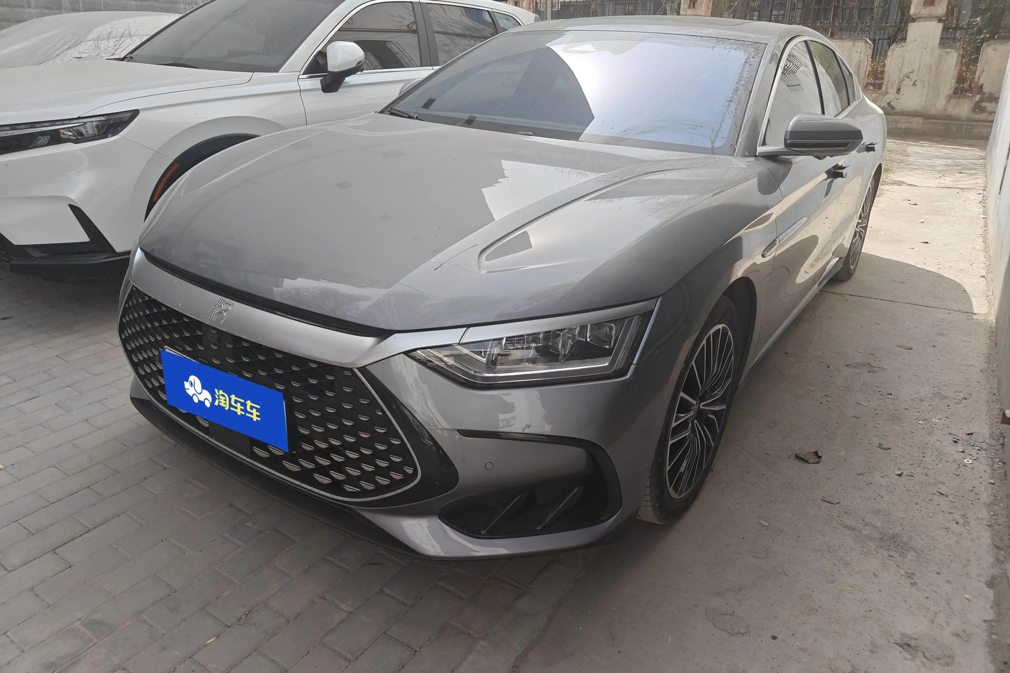 BYD HAN DM
