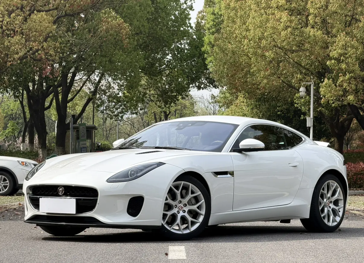 Jaguar F-TYPE