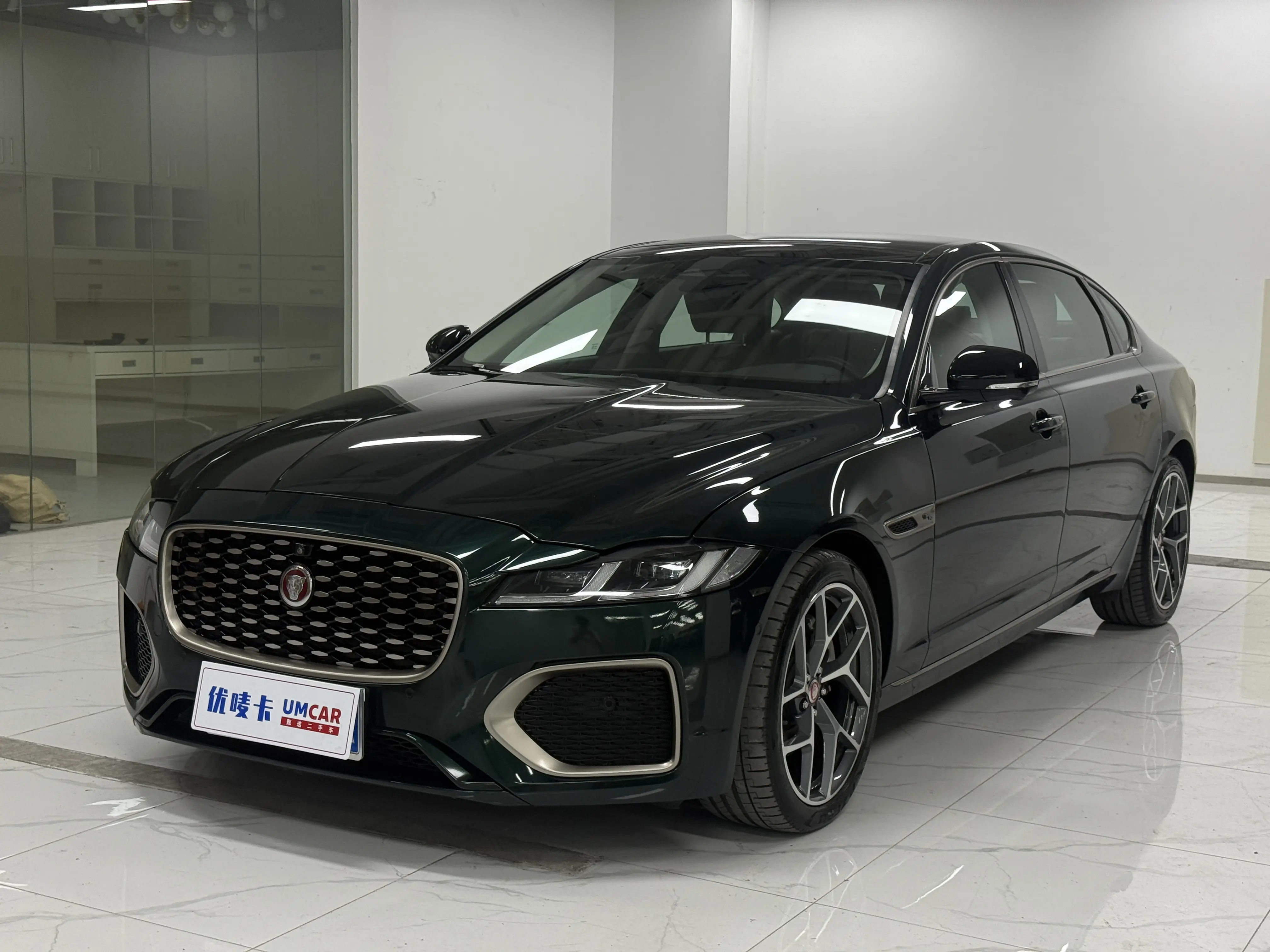 Jaguar XFL